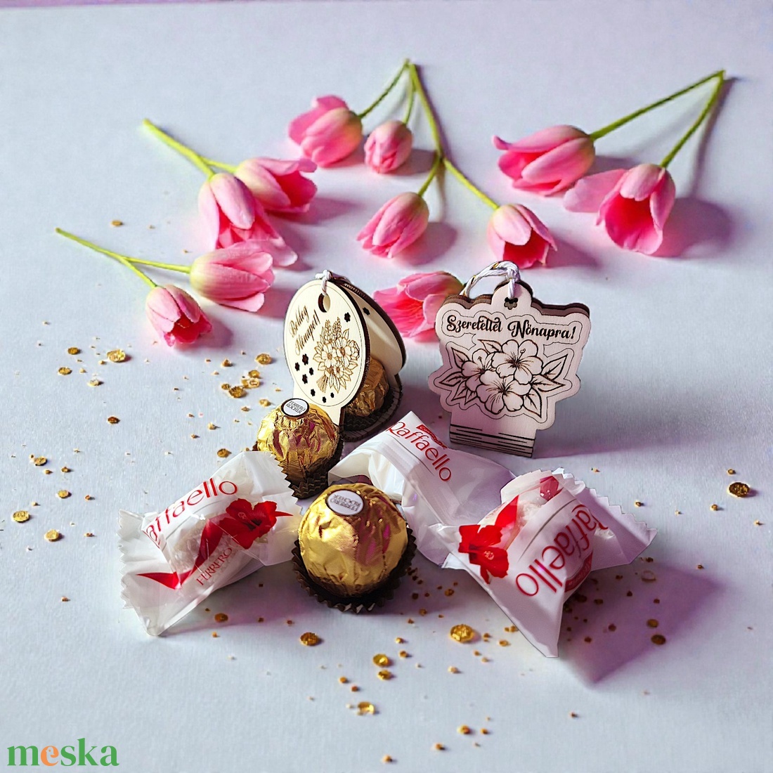 Bonbonos nőnapi, valentin napi ajándék - otthon & életmód - papír, írószer - ajándékozás kellékei - ajándékkísérő - Meska.hu