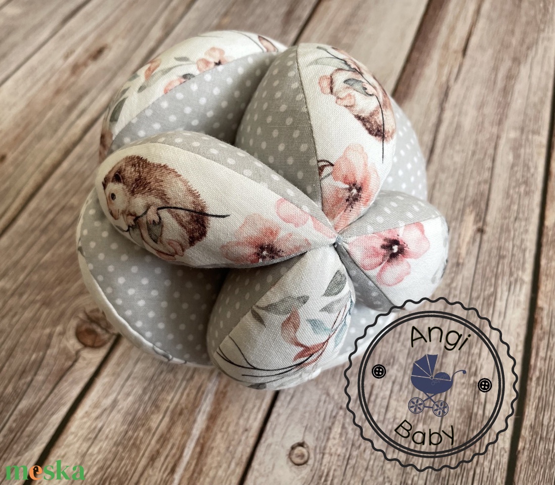 Montessori fejlesztő labda - szétszedhető - játék & sport - 3 éves kor alattiaknak - babalabda - Meska.hu