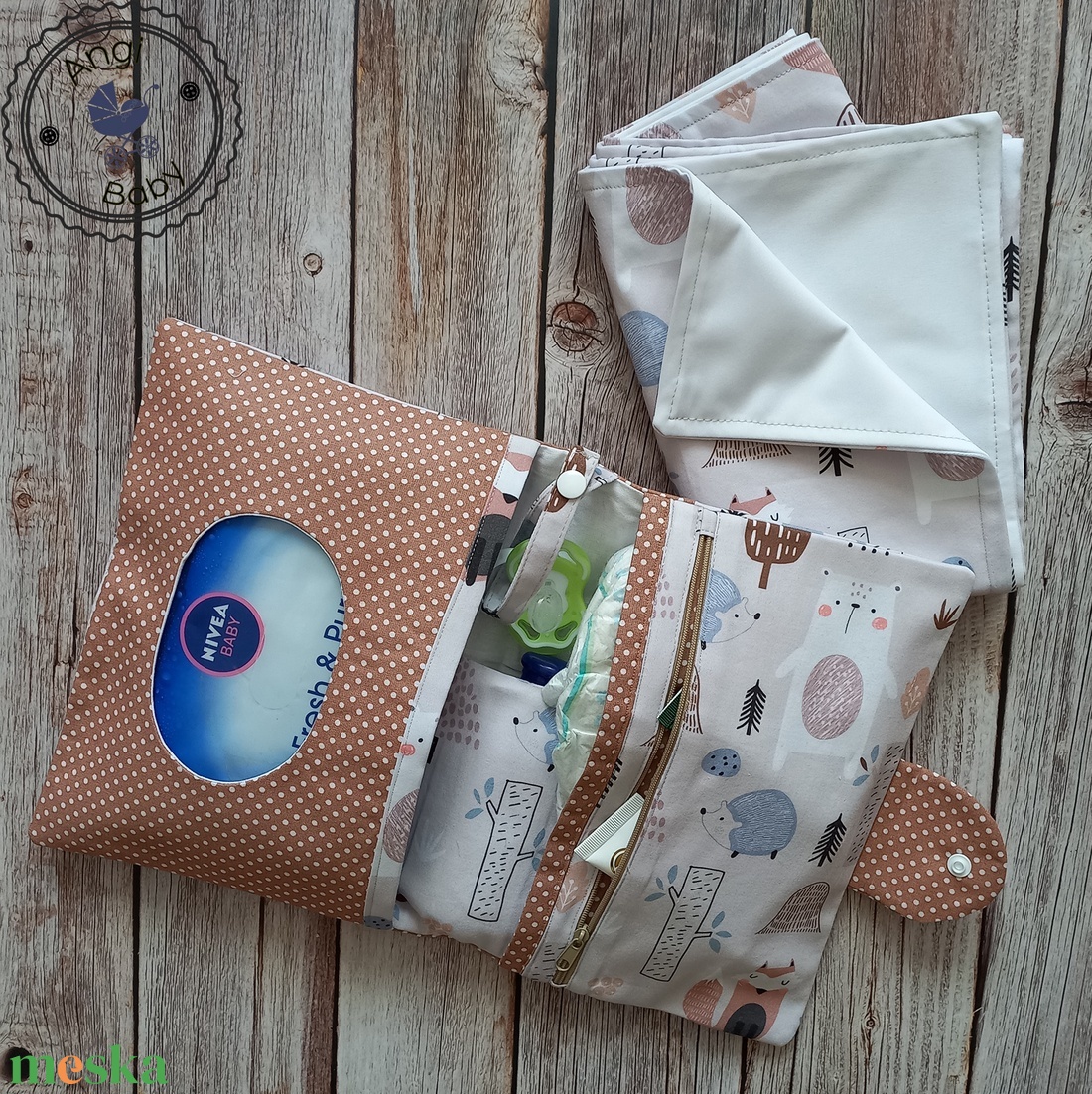 Prémium designer pelenkatartó táska + pelenkázó alátét szett - táska & tok - pelenkatáska - pelenkatartó tok - Meska.hu