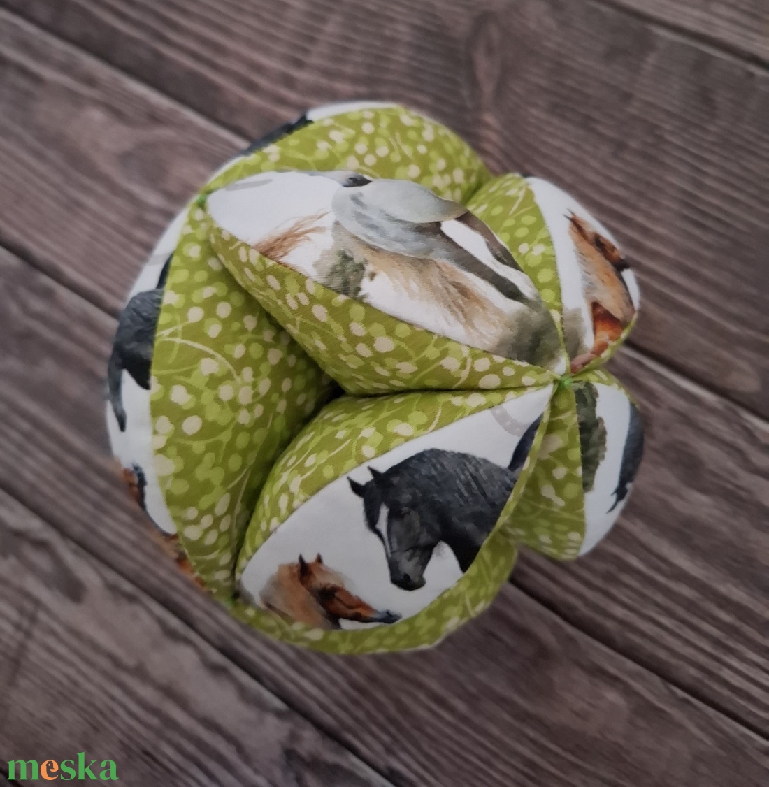 Montessori fejlesztő labda - szétszedhető - játék & sport - 3 éves kor alattiaknak - babalabda - Meska.hu