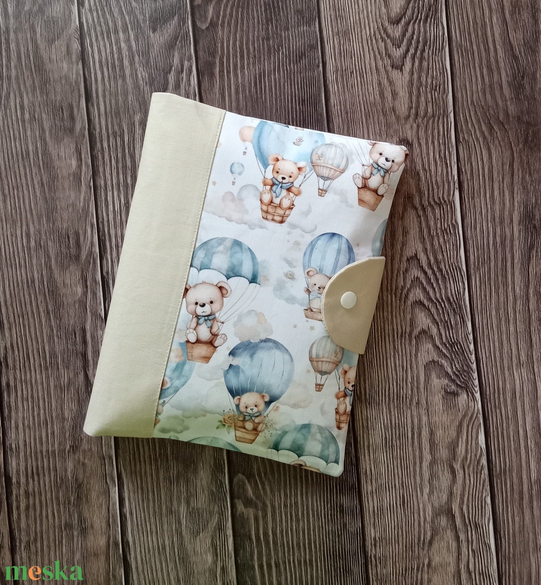 Pelenkatartó táska + egészségügyi kiskönyv borító - játék & sport - babalátogató ajándékcsomag - Meska.hu