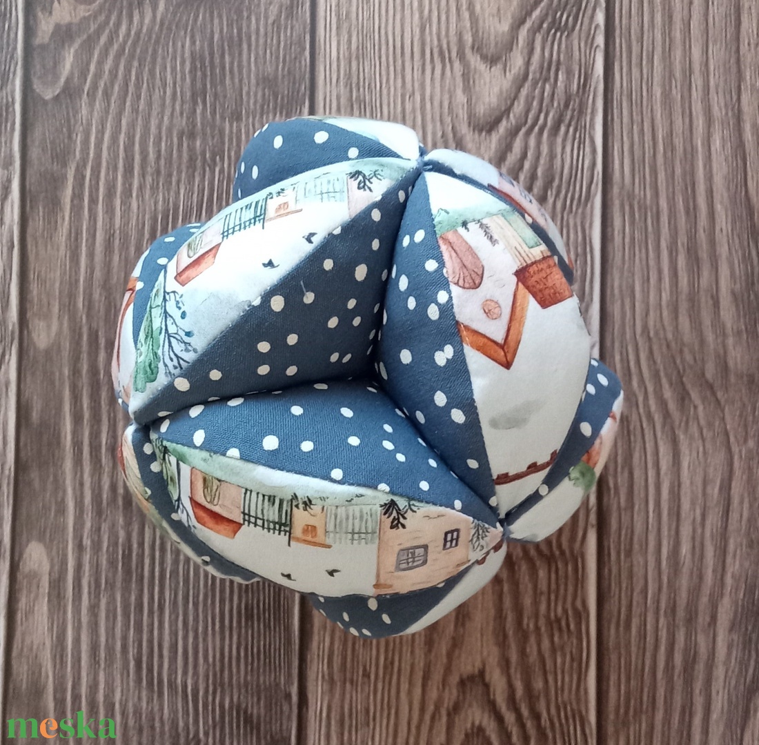 Montessori fejlesztő labda - szétszedhető - játék & sport - 3 éves kor alattiaknak - babalabda - Meska.hu