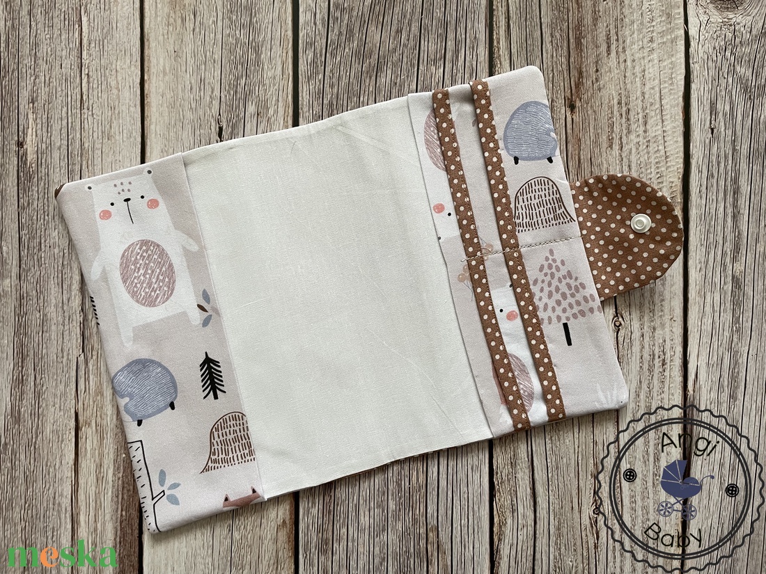 Egészségügyi kiskönyv borító - baba - mama - babaemlékek - egészségügyi kiskönyv borító - Meska.hu