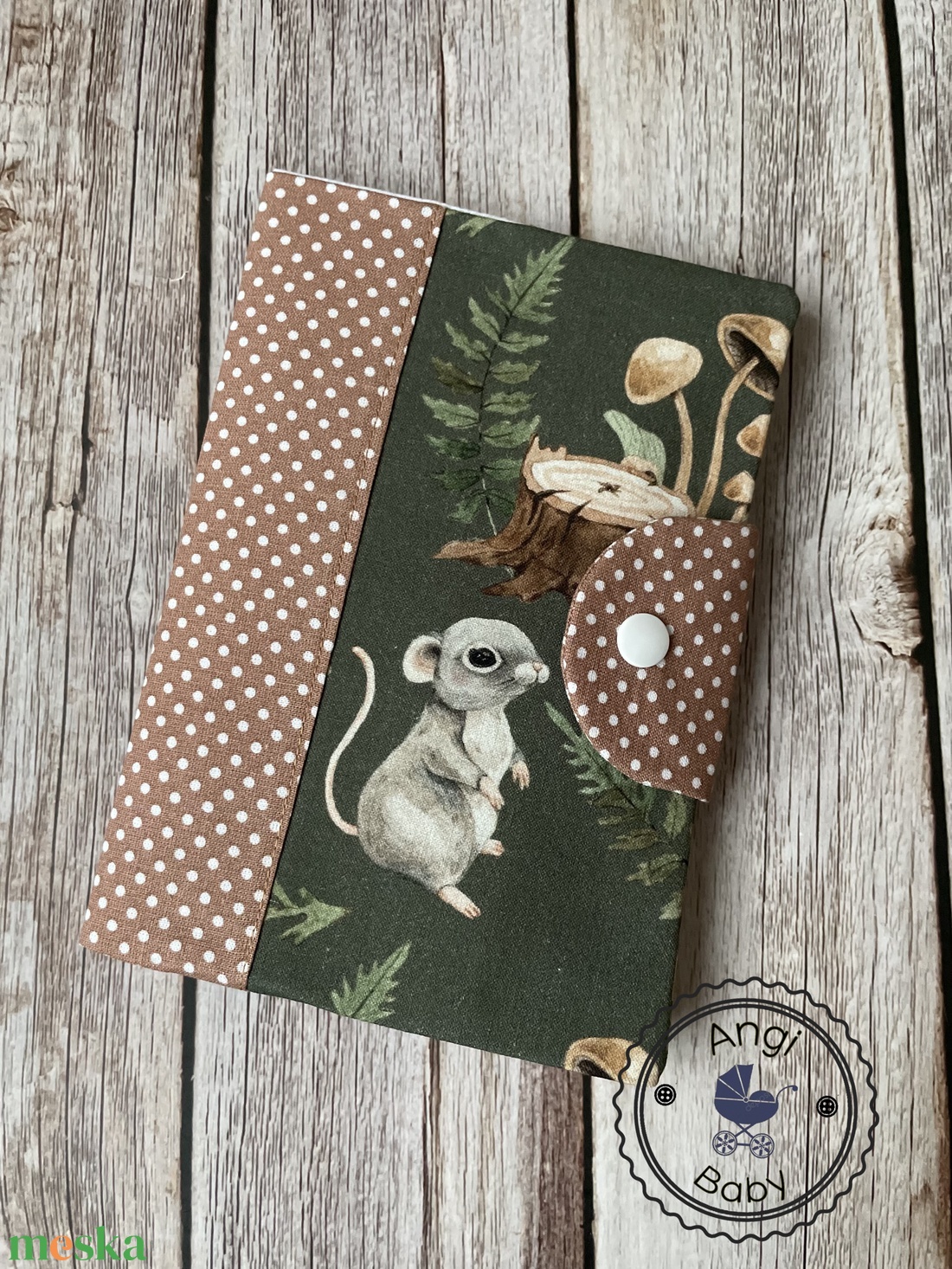 Pelenkatartó táska + egészségügyi kiskönyv borító - baba - mama - pelenkázó, babafürdető kellékek - pelenkázó szett - Meska.hu