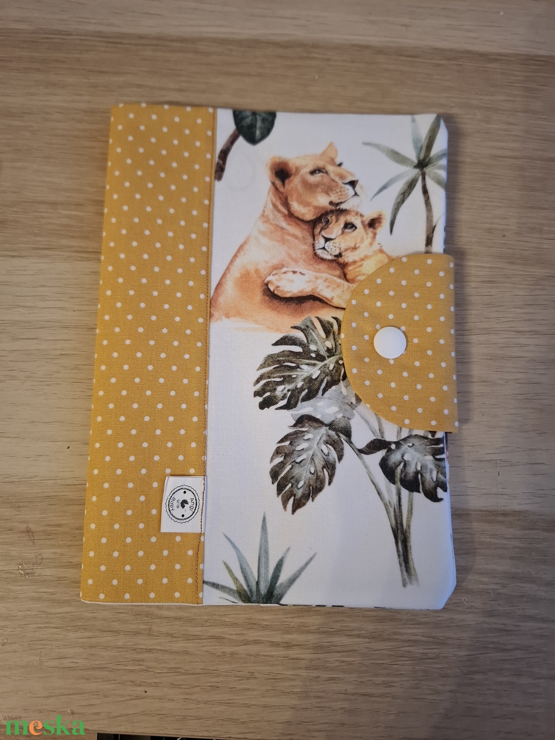 Egészségügyi kiskönyv borító - baba - mama - babaemlékek - egészségügyi kiskönyv borító - Meska.hu