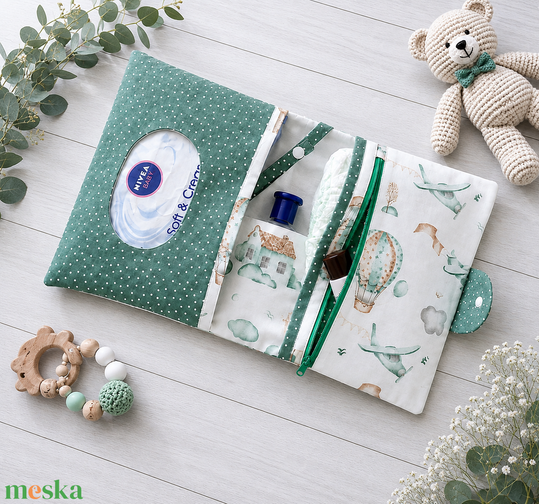 Pelenkatartó táska / pelenkázó neszeszer / pelenkázó táska / pelenkatáska - baba - mama - pelenkázó, babafürdető kellékek - pelenkázó neszeszer, pelenkatartó - Meska.hu