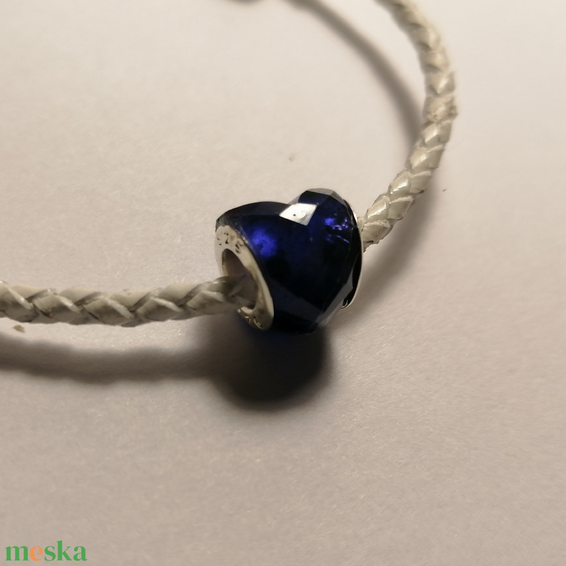 Pandora stílusú fazettált szív indigókék üveghatású - ékszer - karkötő - charm karkötő - Meska.hu Pandora stílusú fazettált szív indigókék üveghatású - ékszer - karkötő - charm karkötő - Meska.hu