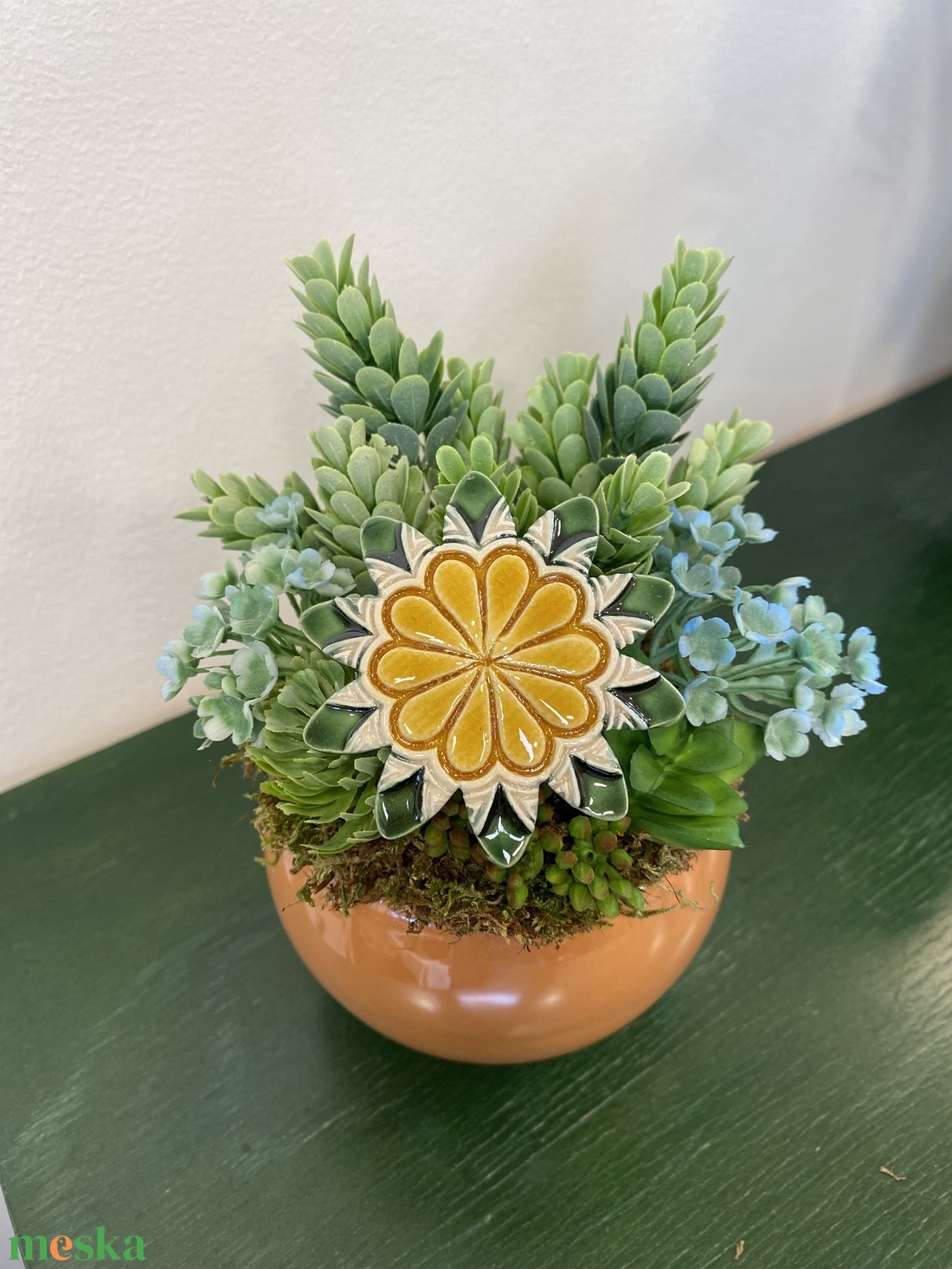 Kerámia virágos díszek - otthon & életmód - dekoráció - dísztárgy - Meska.hu