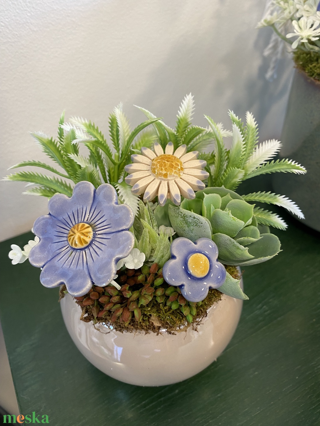 Kerámia virágos dísz  - otthon & életmód - dekoráció - asztal és polc dekoráció - asztaldísz - Meska.hu