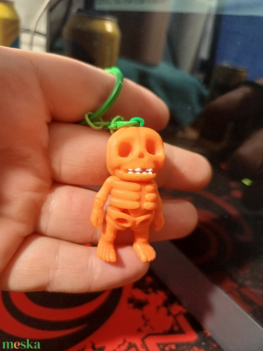 Halloweeni tök-csontváz kulcstartó színes fém kulcskarikával - táska & tok - kulcstartó & táskadísz - kulcstartó - Meska.hu Halloweeni tök-csontváz kulcstartó színes fém kulcskarikával - táska & tok - kulcstartó & táskadísz - kulcstartó - Meska.hu