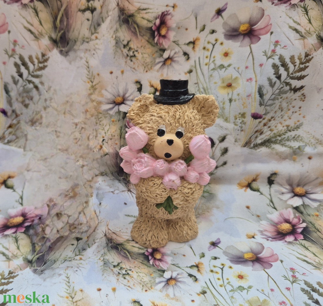 Tulipános mackó - otthon & életmód - dekoráció - dísztárgy - Meska.hu