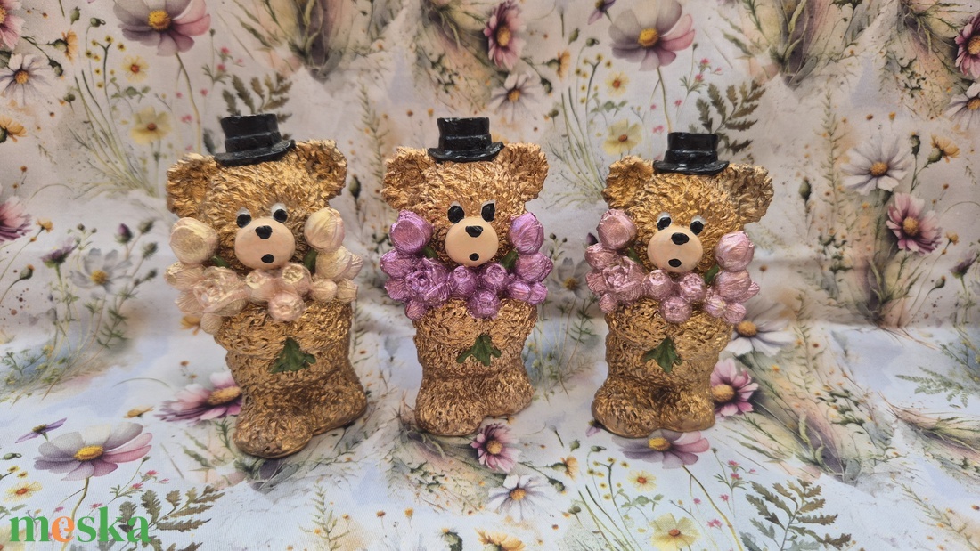 Tulipános mackó - otthon & életmód - dekoráció - dísztárgy - Meska.hu