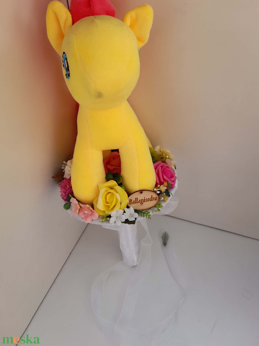 Ballagási csokor - otthon & életmód - virágdekoráció - virágok - virágcsokor - Meska.hu