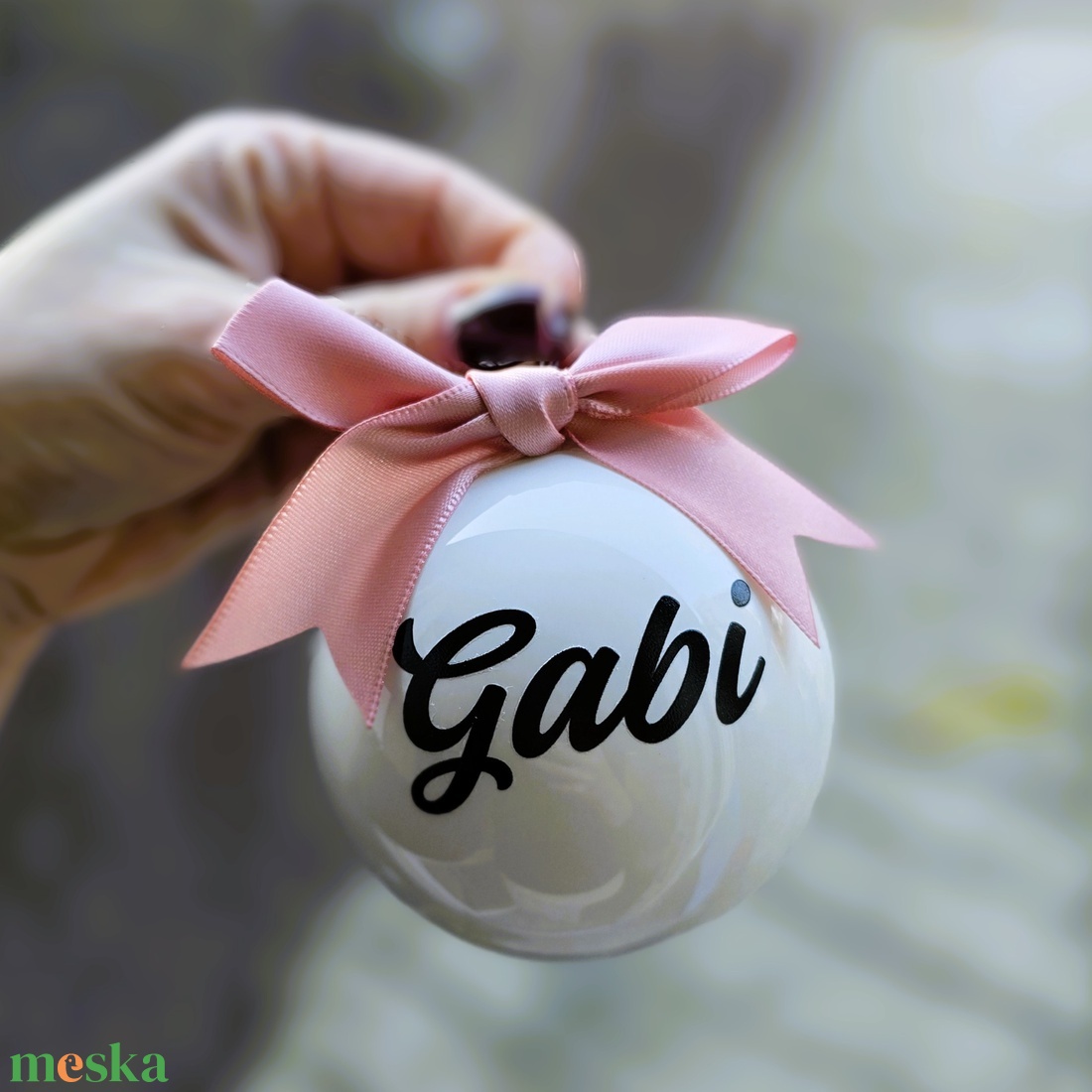 Fehér fényes üveggömb 8cm egyedi felirattal (804gomb) - karácsony - karácsonyi lakásdekoráció - karácsonyfadíszek - Meska.hu