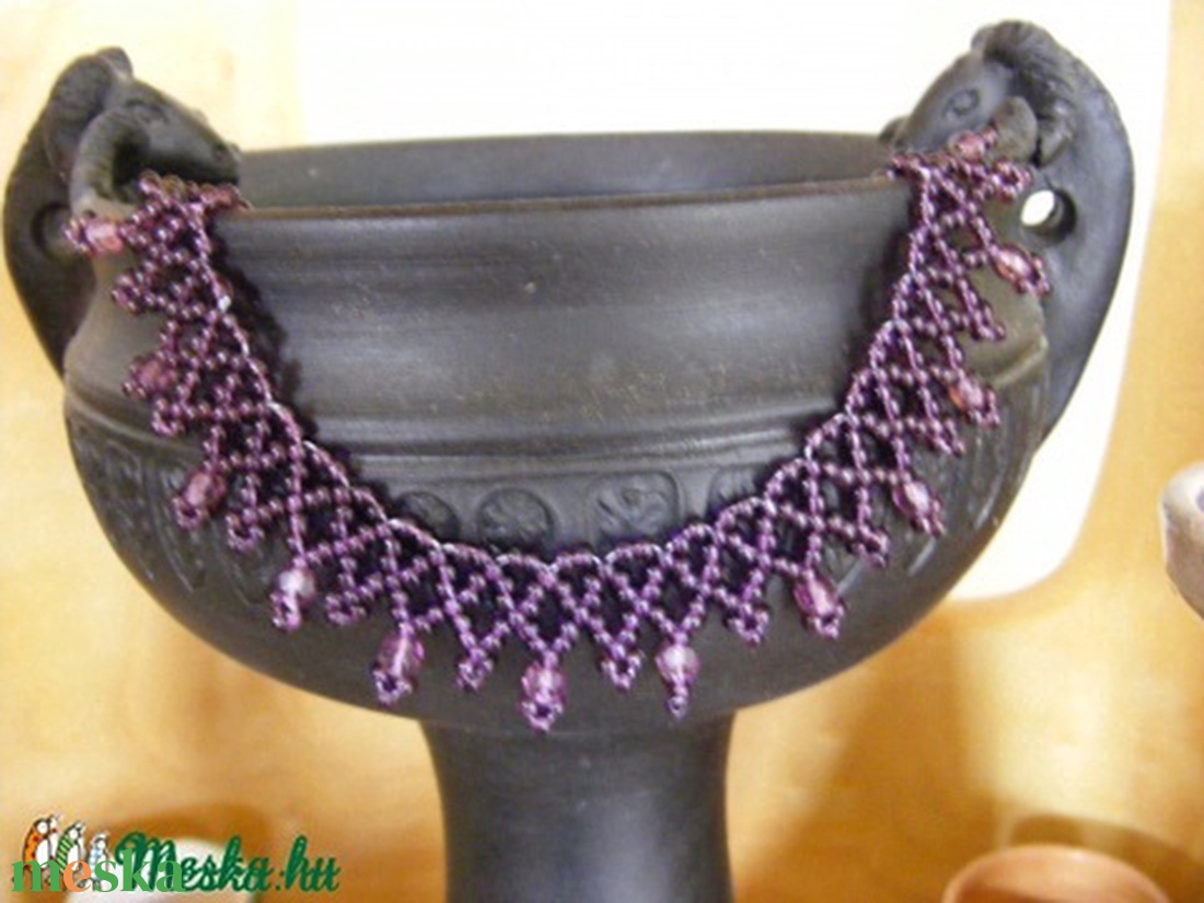 Csiperke Lila népi nyaklánc - ékszer - nyaklánc - gyöngyös nyaklánc - Meska.hu