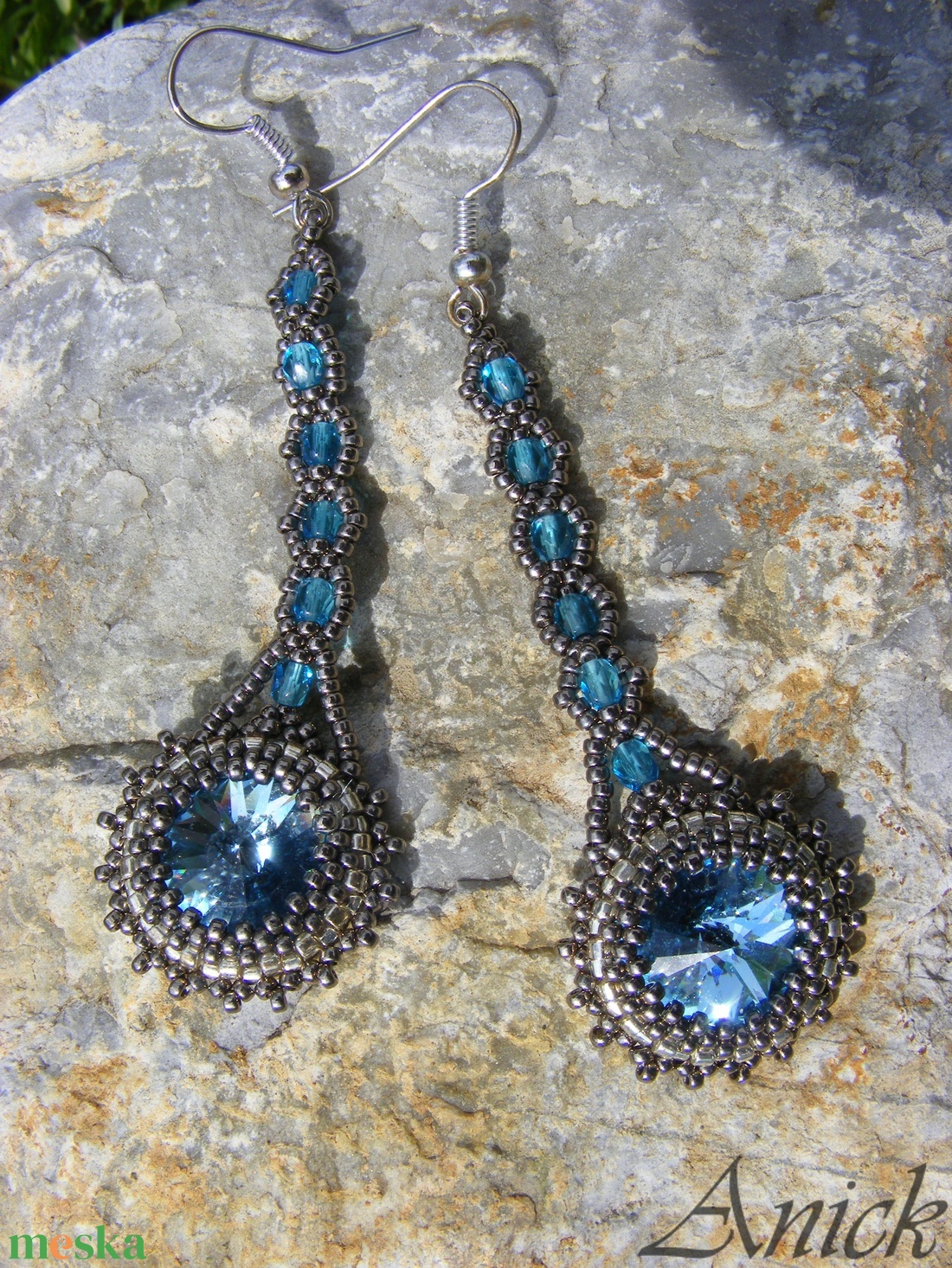Kristálykék - hosszú, csüngős gyöngy fülbevaló - ékszer - fülbevaló - lógó fülbevaló - Meska.hu