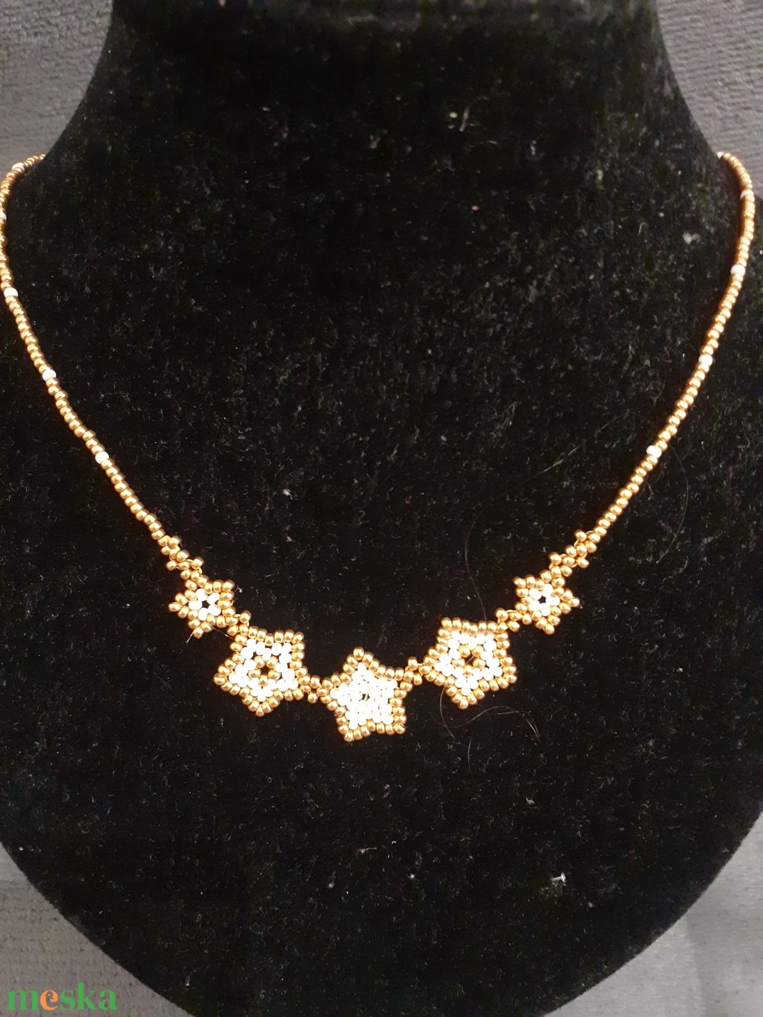 Téli csillagok - gyüngynyaklánc - ékszer - nyaklánc - gyöngyös nyaklánc - Meska.hu