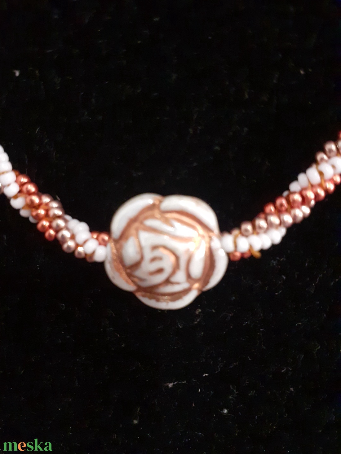 Pünkösdi rózsa - gyöngynyaklánc - ékszer - nyaklánc - gyöngyös nyaklánc - Meska.hu