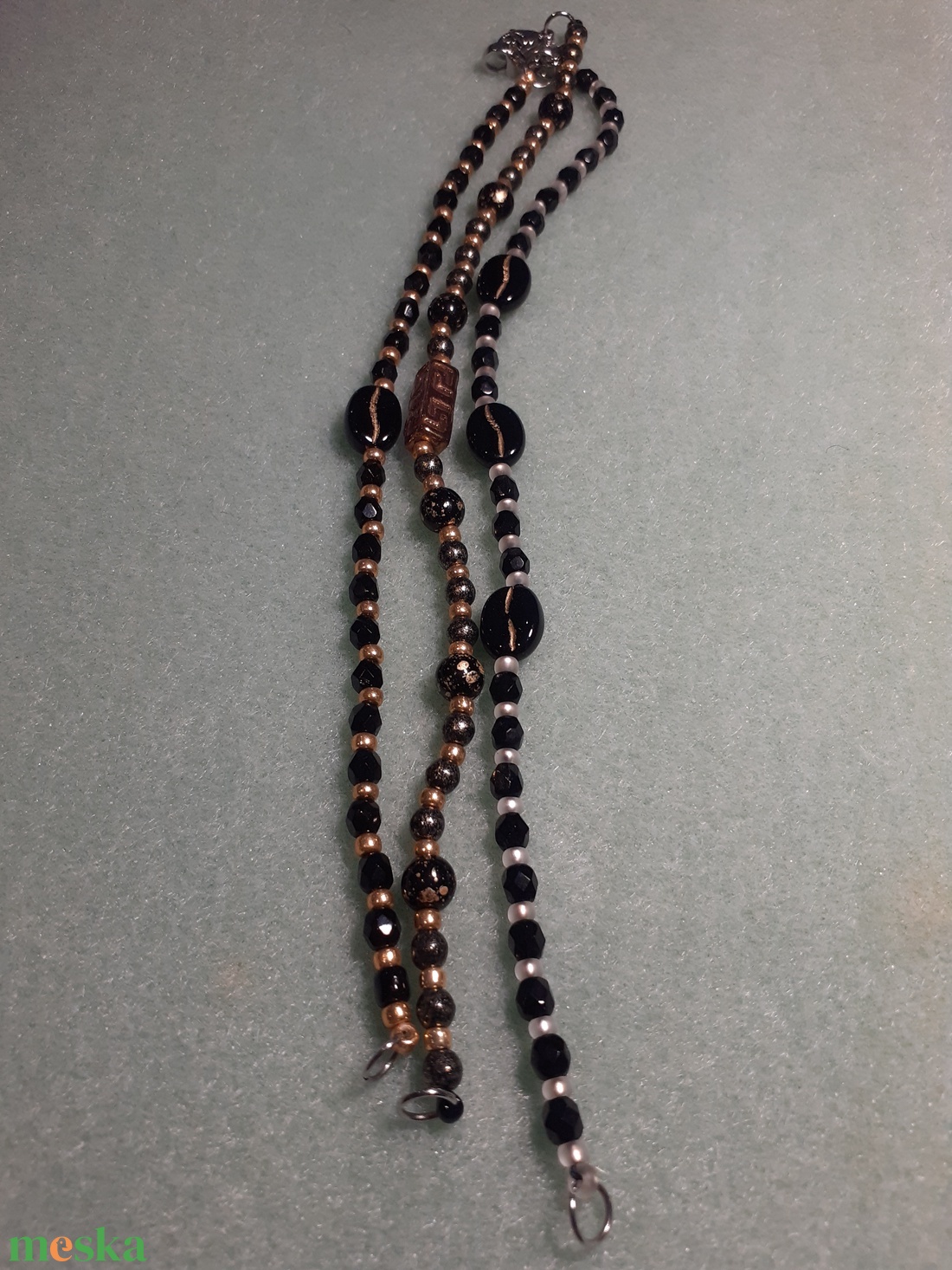 Egy kis kávé - fekete - arany karkötőszett - ékszer - karkötő - gyöngyös karkötő - Meska.hu