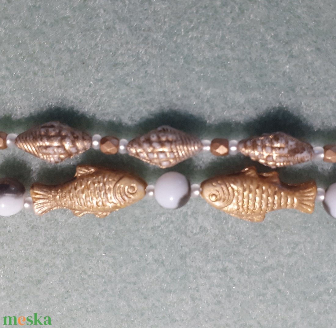 Mesebeli aranyhal - gyöngy karkötőszett - ékszer - karkötő - gyöngyös karkötő - Meska.hu