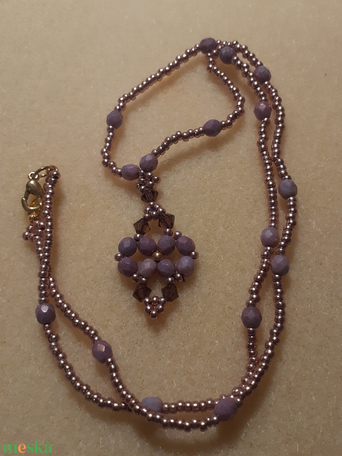 Lila árnyalatok - gyöngyékszerszett - ékszer - ékszerszett - Meska.hu