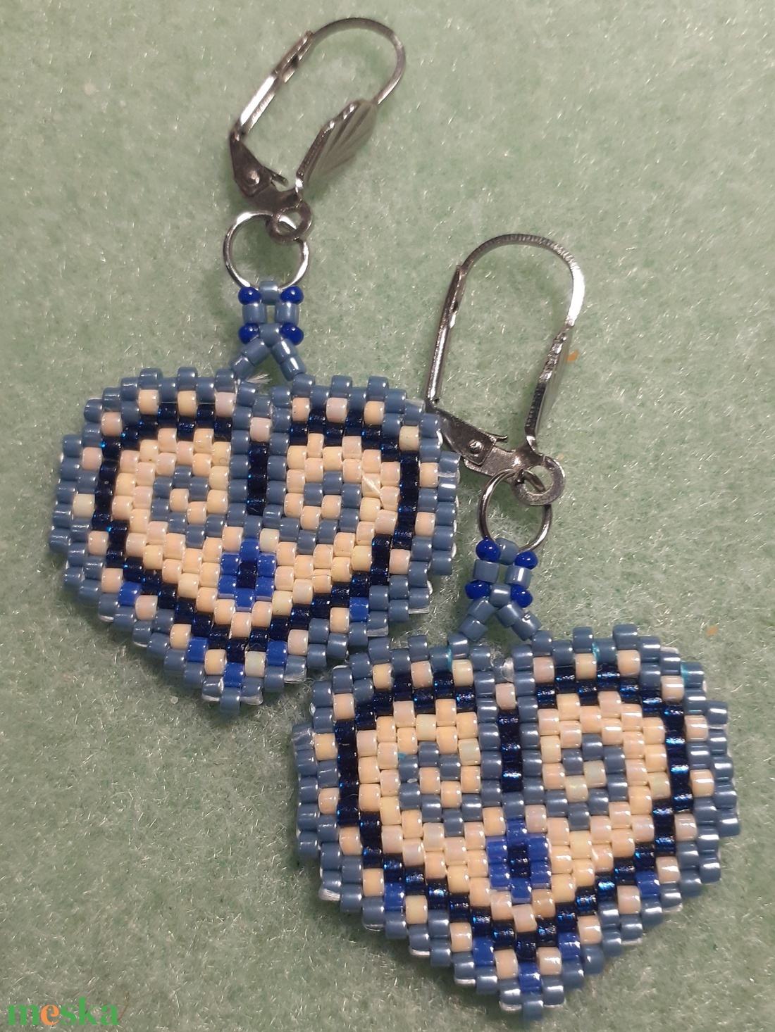 Szívvirág - gyöngyfülbevaló - ékszer - fülbevaló - lógó fülbevaló - Meska.hu