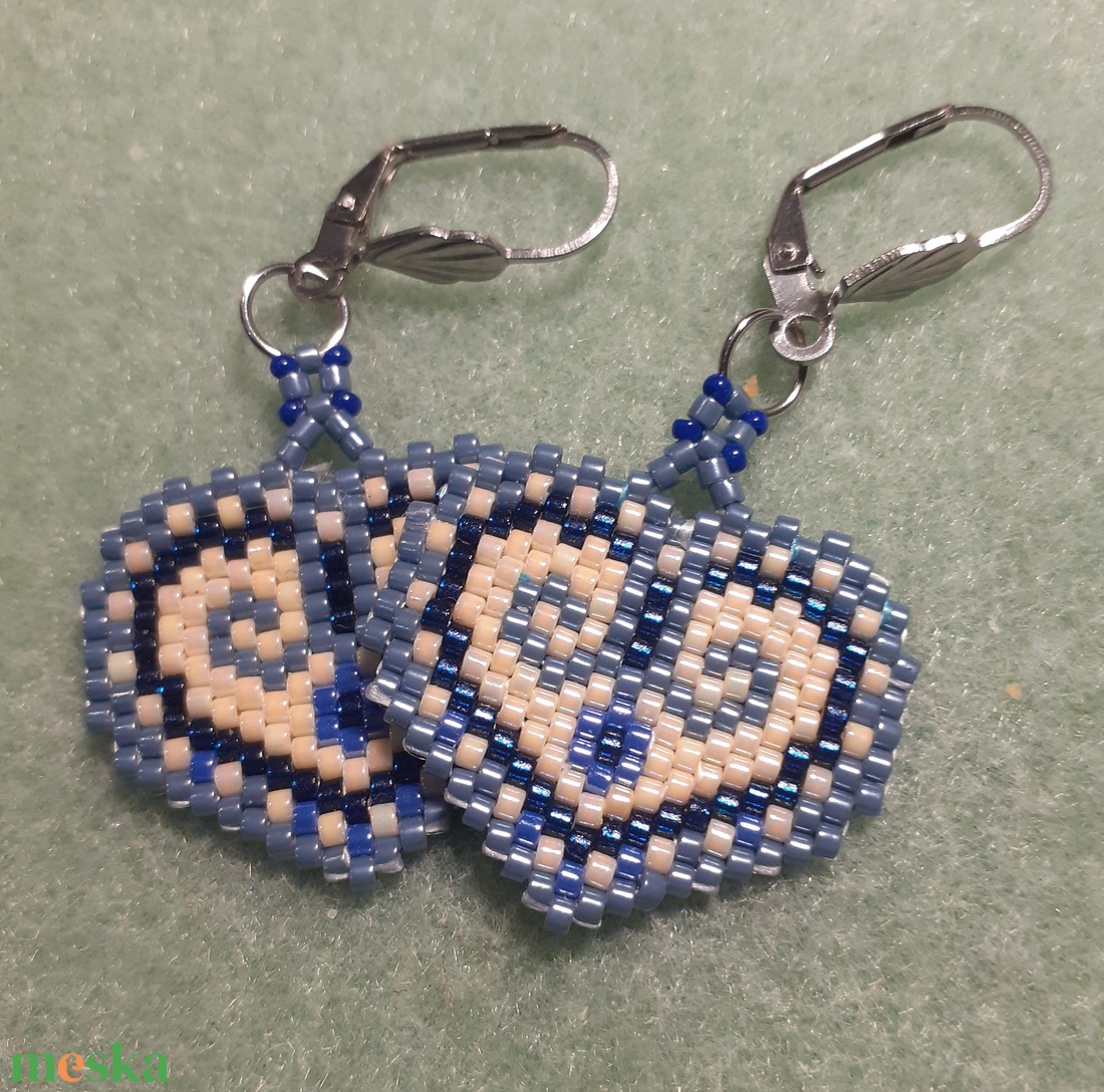 Szívvirág - gyöngyfülbevaló - ékszer - fülbevaló - lógó fülbevaló - Meska.hu