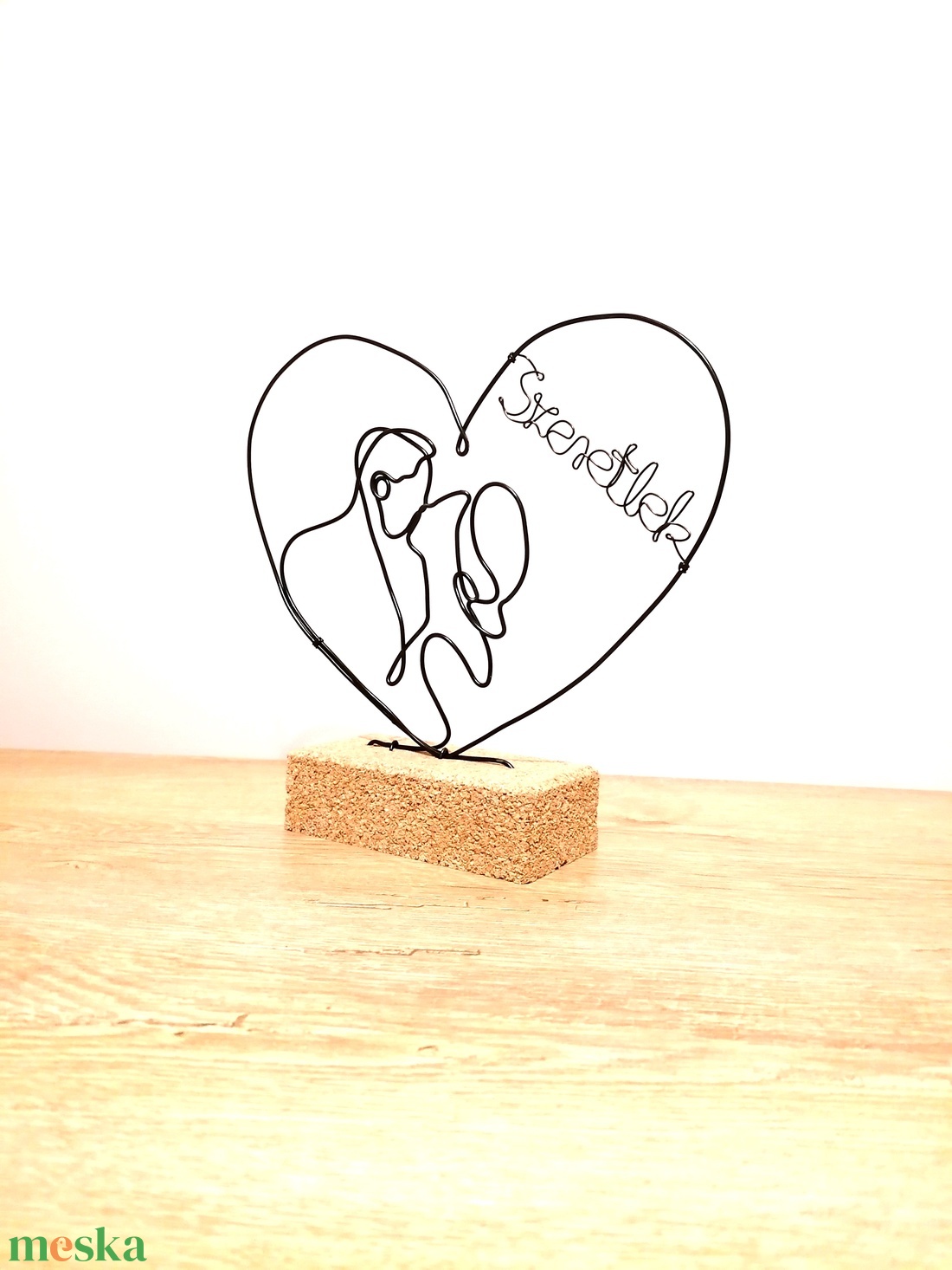Szeretlek - drótból készült lakásdekoráció - Örök szerelem ajándék ötlet évfordulóra/esküvőre - Bálint napi ajándék - esküvő - dekoráció - asztaldísz - Meska.hu