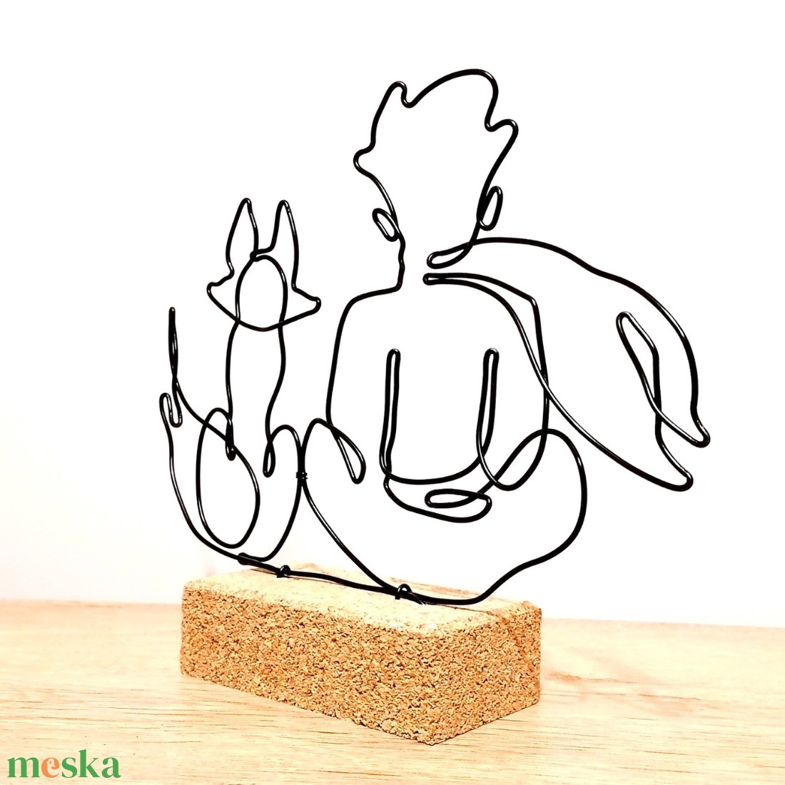 A kis herceg és a róka örök barátsága - kézműves drótszobor - irodalmi témájú ajándékötlet és modern lakásdekoráció  - művészet - szobor - fém - Meska.hu