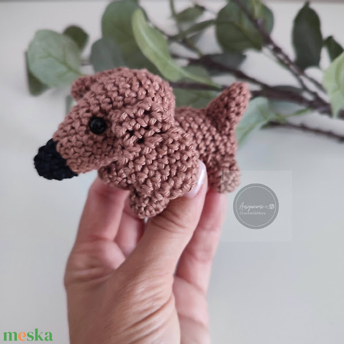 Horgolt mini tacskó - játék & sport - plüssállat & játékfigura - kutya - Meska.hu Horgolt mini tacskó - játék & sport - plüssállat & játékfigura - kutya - Meska.hu