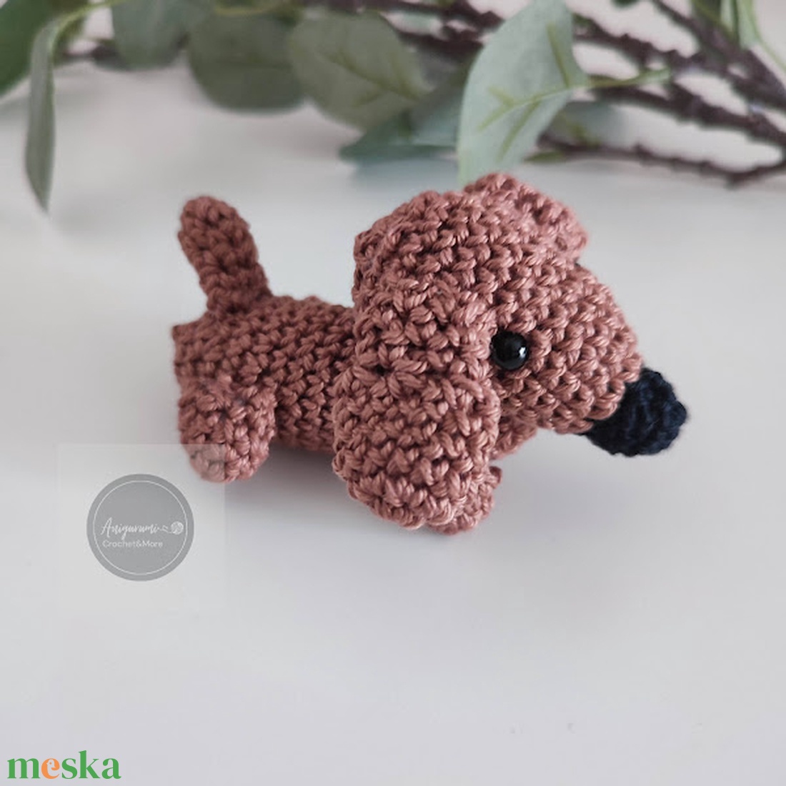 Horgolt mini tacskó - játék & sport - plüssállat & játékfigura - kutya - Meska.hu Horgolt mini tacskó - játék & sport - plüssállat & játékfigura - kutya - Meska.hu