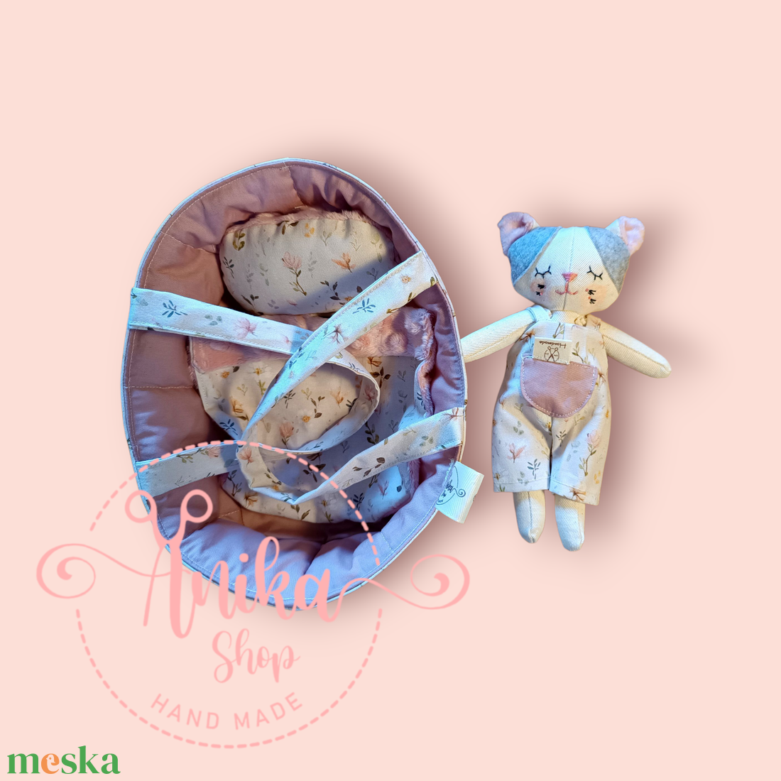 Cica baba mózeskosárban  - játék & sport - baba & babaház - öltöztethető baba - Meska.hu