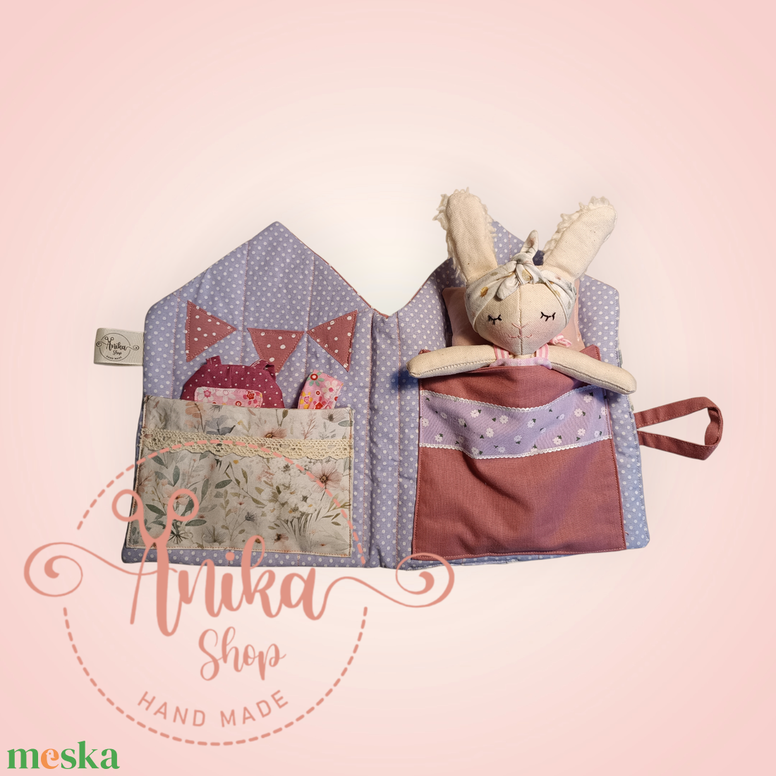 Textil házikó nyuszi babával  - játék & sport - baba & babaház - öltöztethető baba - Meska.hu