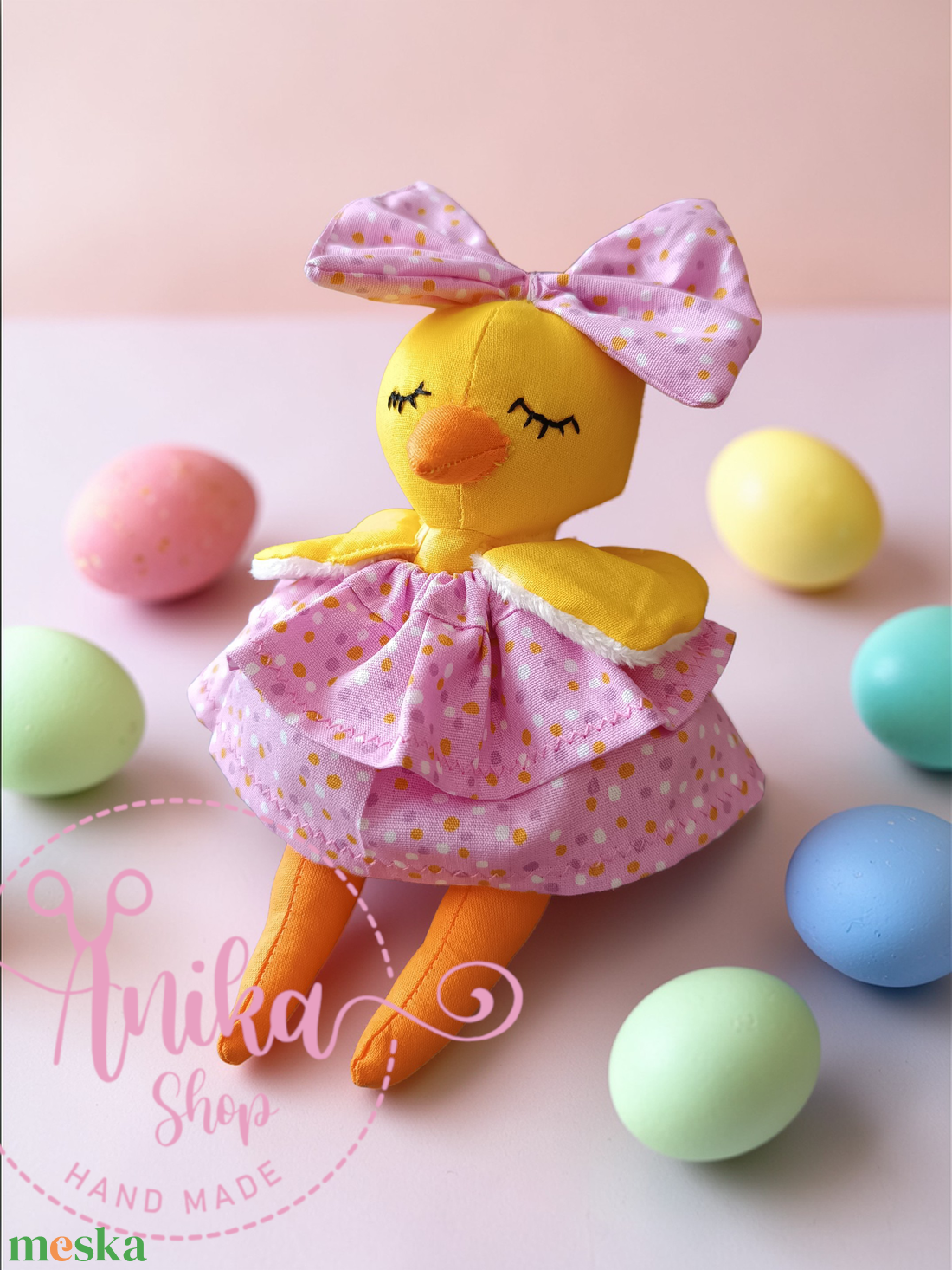 Csibe kislány tojás ágyban  - játék & sport - baba & babaház - öltöztethető baba - Meska.hu