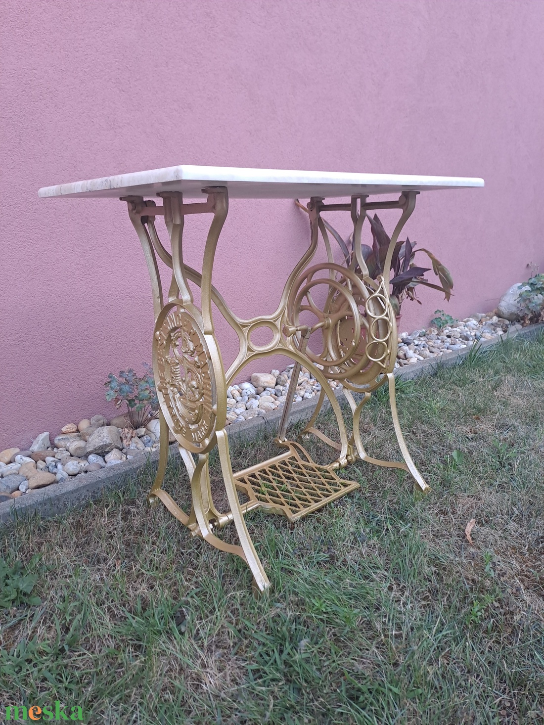 Singer varrógp asztal római travertin asztallappal - otthon & életmód - bútor - asztal - Meska.hu