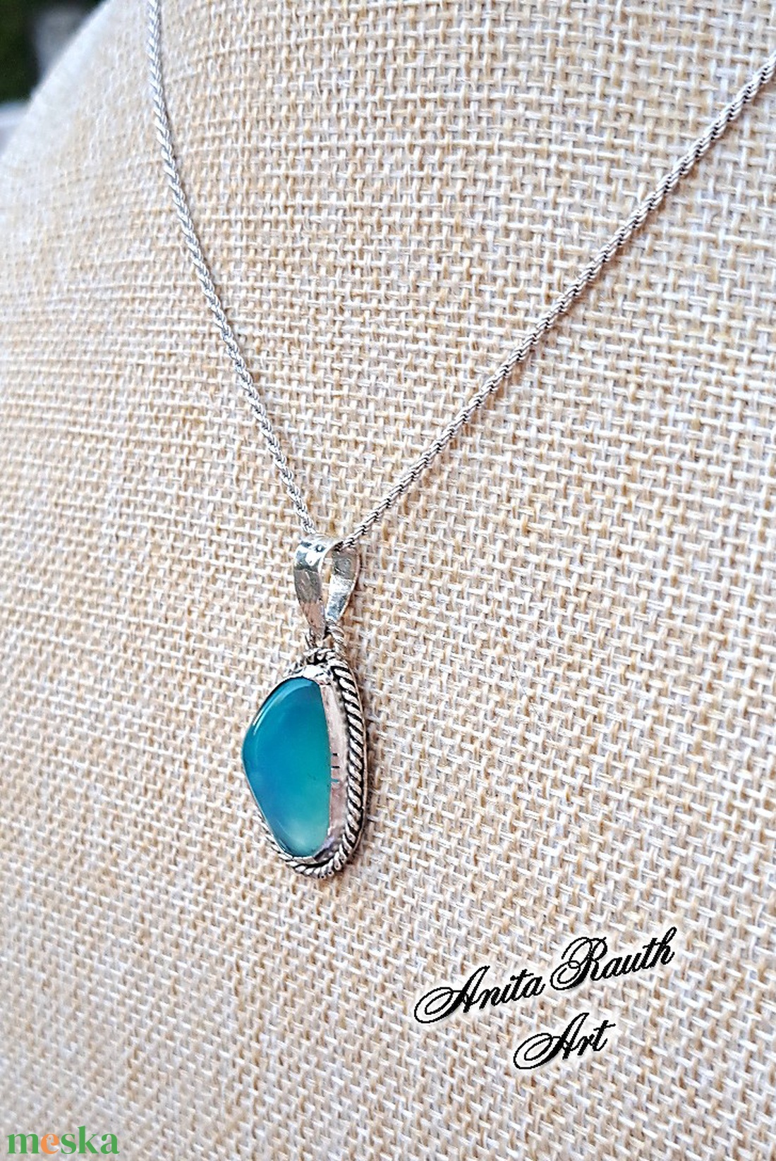 Kék kalcedon medál  - ékszer - nyaklánc - medál - Meska.hu