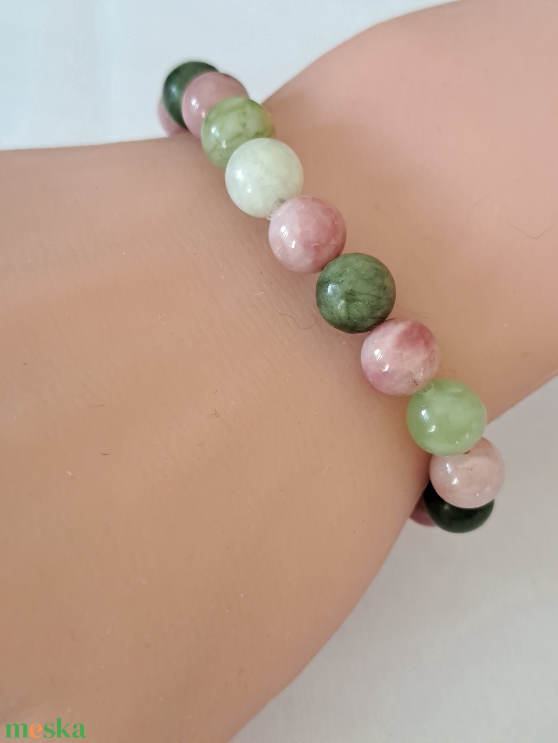 Rózsaszín opál, zöld jáde és zöld szerpentin jáde karkötő   - ékszer - karkötő - ásványkarkötő - Meska.hu