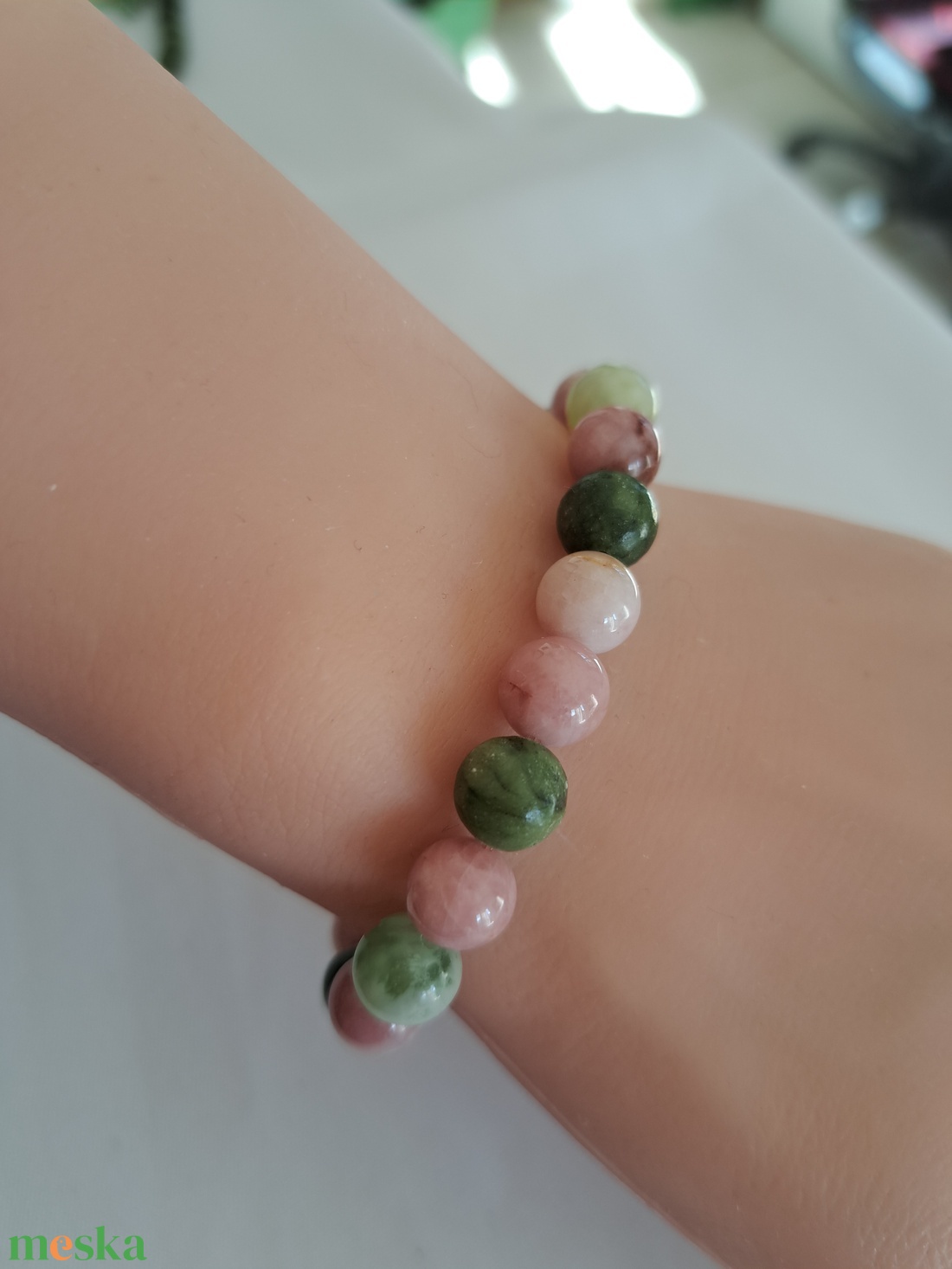 Rózsaszín opál, zöld jáde és zöld szerpentin jáde karkötő   - ékszer - karkötő - ásványkarkötő - Meska.hu
