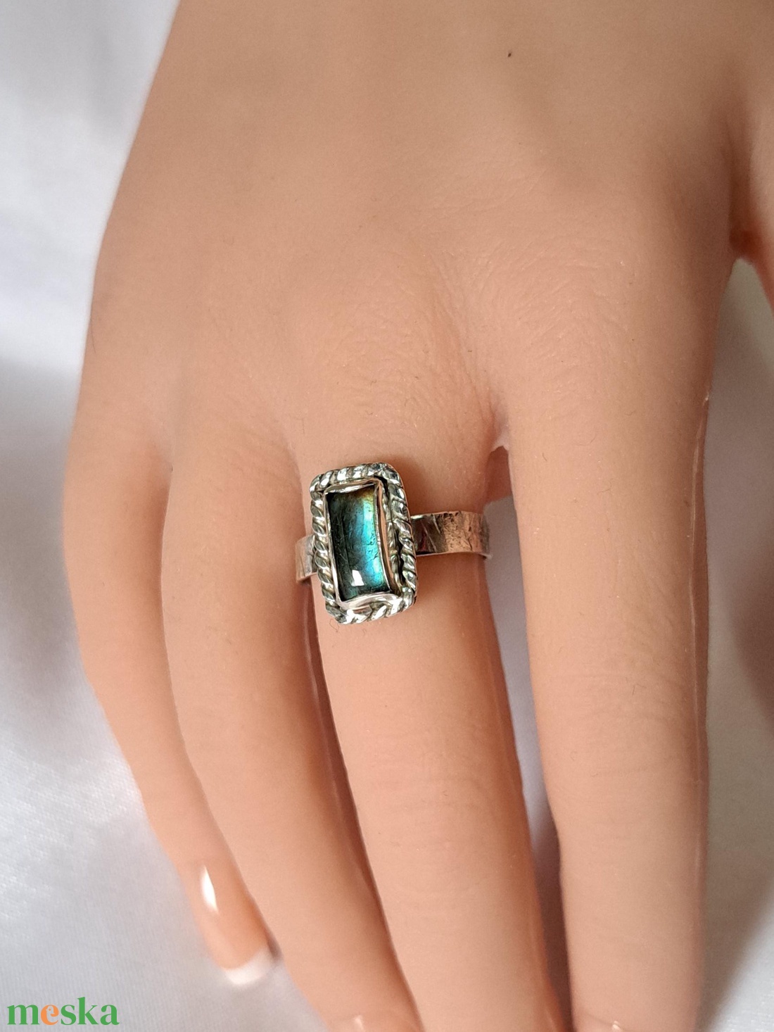 Labradorit gyűrű - ékszer - gyűrű - statement gyűrű - Meska.hu