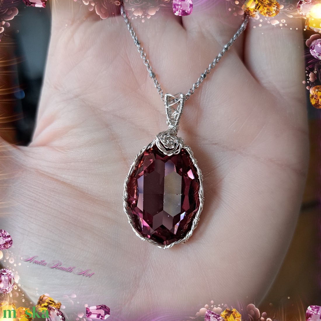 Ovális Swarovski medál - ékszer - nyaklánc - medál - Meska.hu