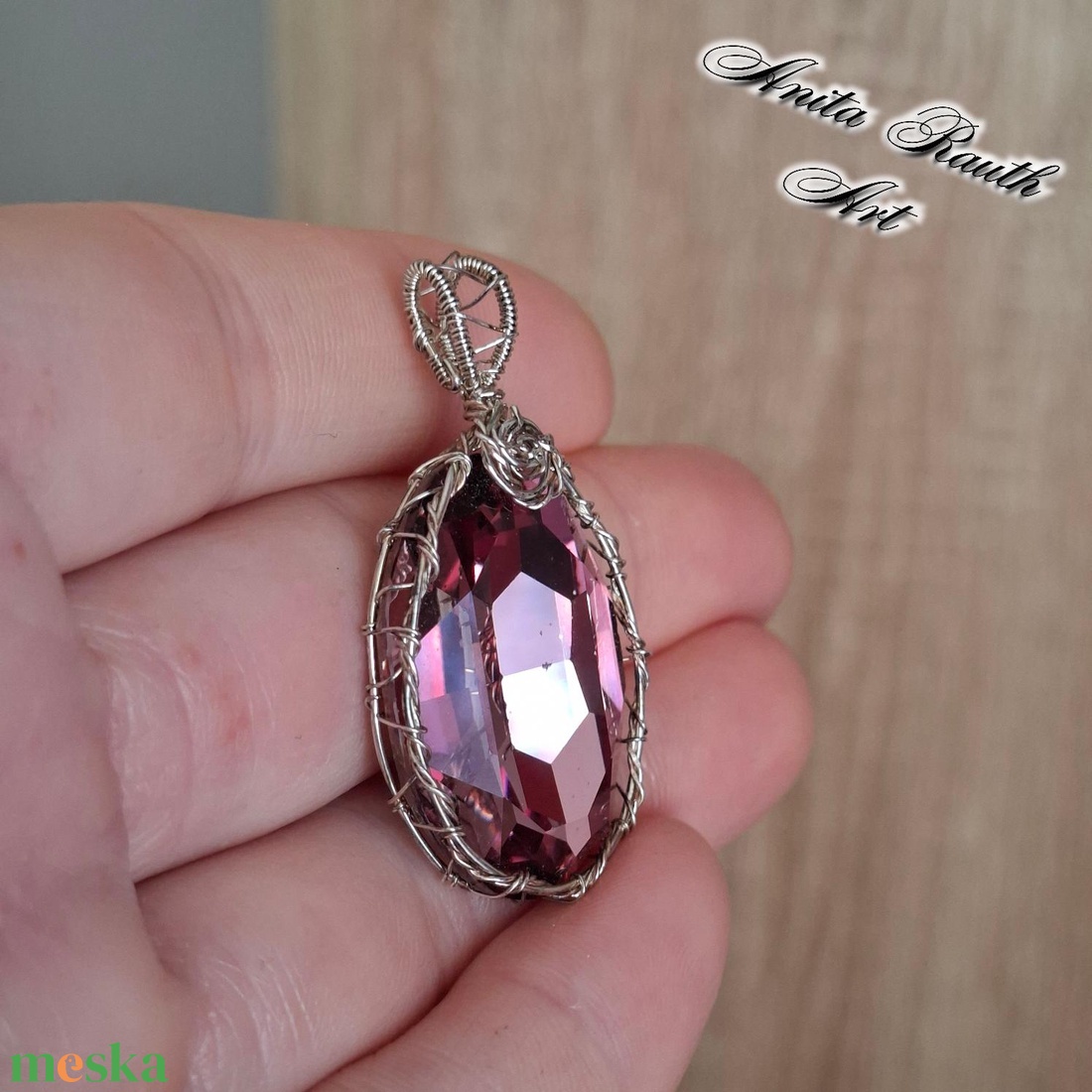 Ovális Swarovski medál - ékszer - nyaklánc - medál - Meska.hu