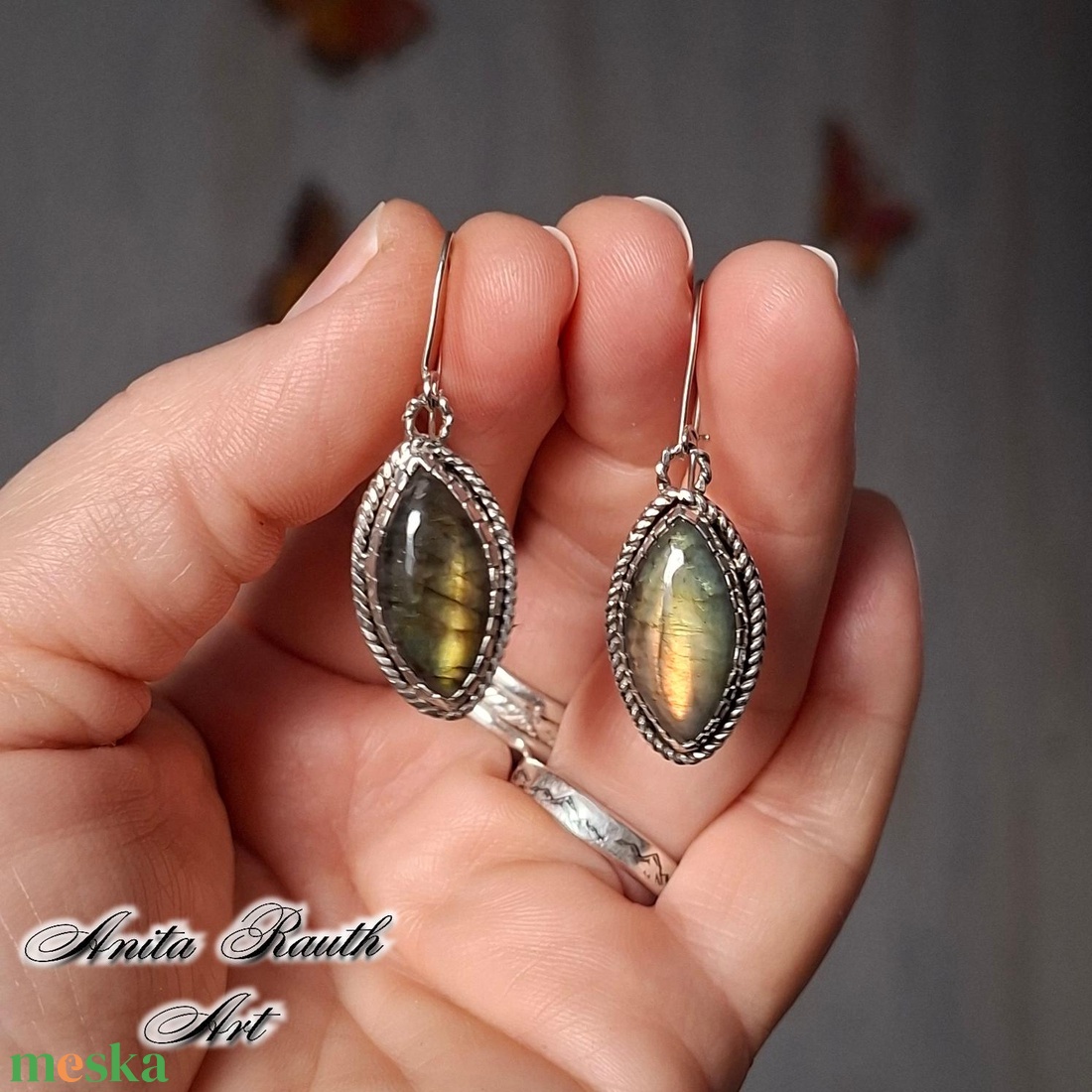 Labradorit fülbevalók - ékszer - fülbevaló - lógó fülbevaló - Meska.hu