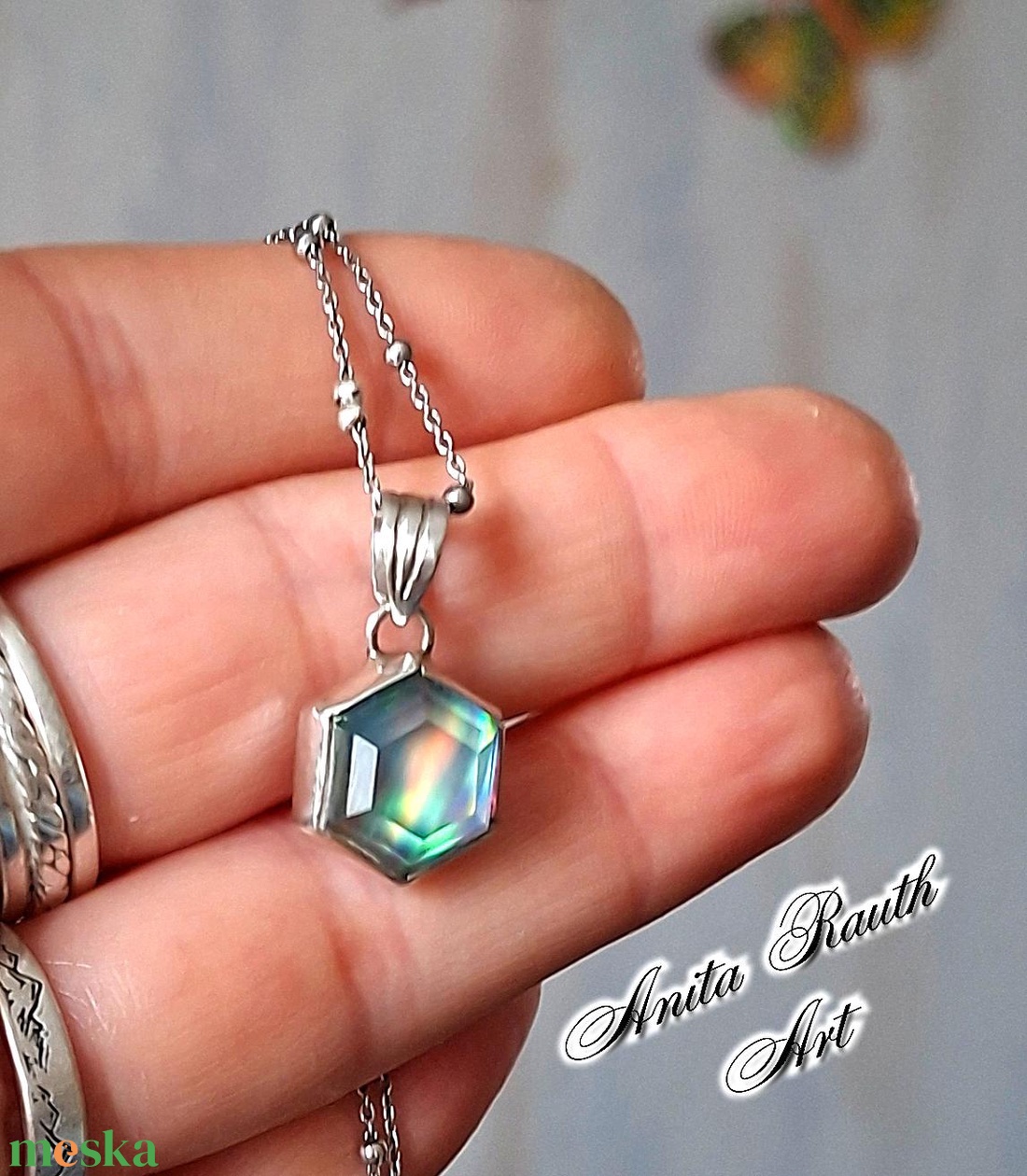 Aurora opál hatszög medál  - ékszer - nyaklánc - medál - Meska.hu