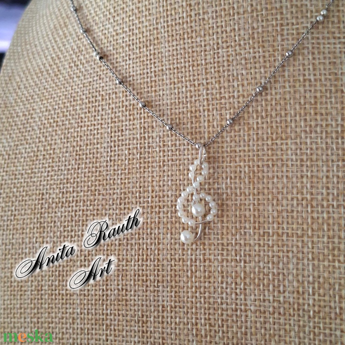 Vioninkulcs medál  - ékszer - nyaklánc - medál - Meska.hu