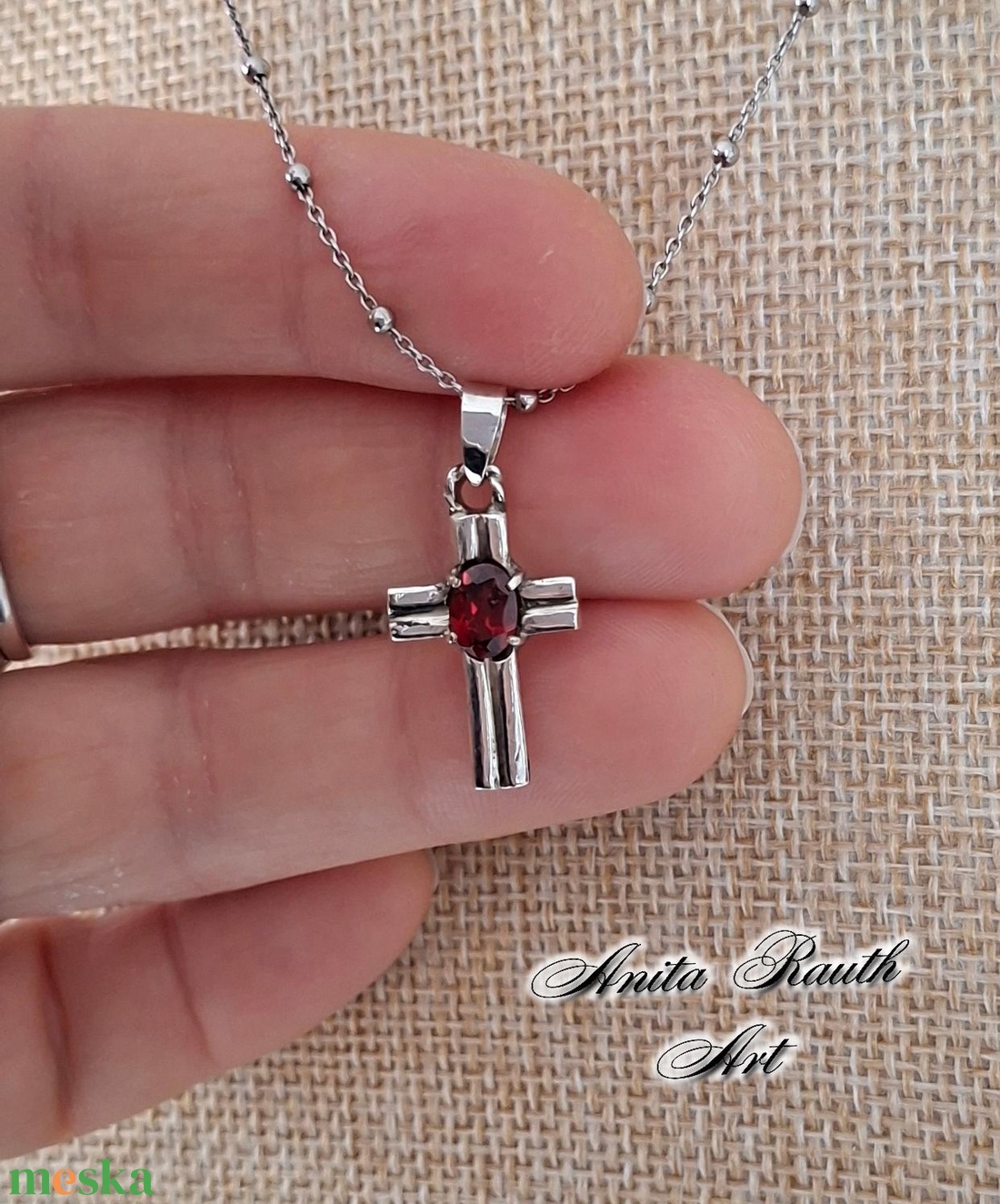 Gránát köves kereszt  - ékszer - nyaklánc - medál - Meska.hu