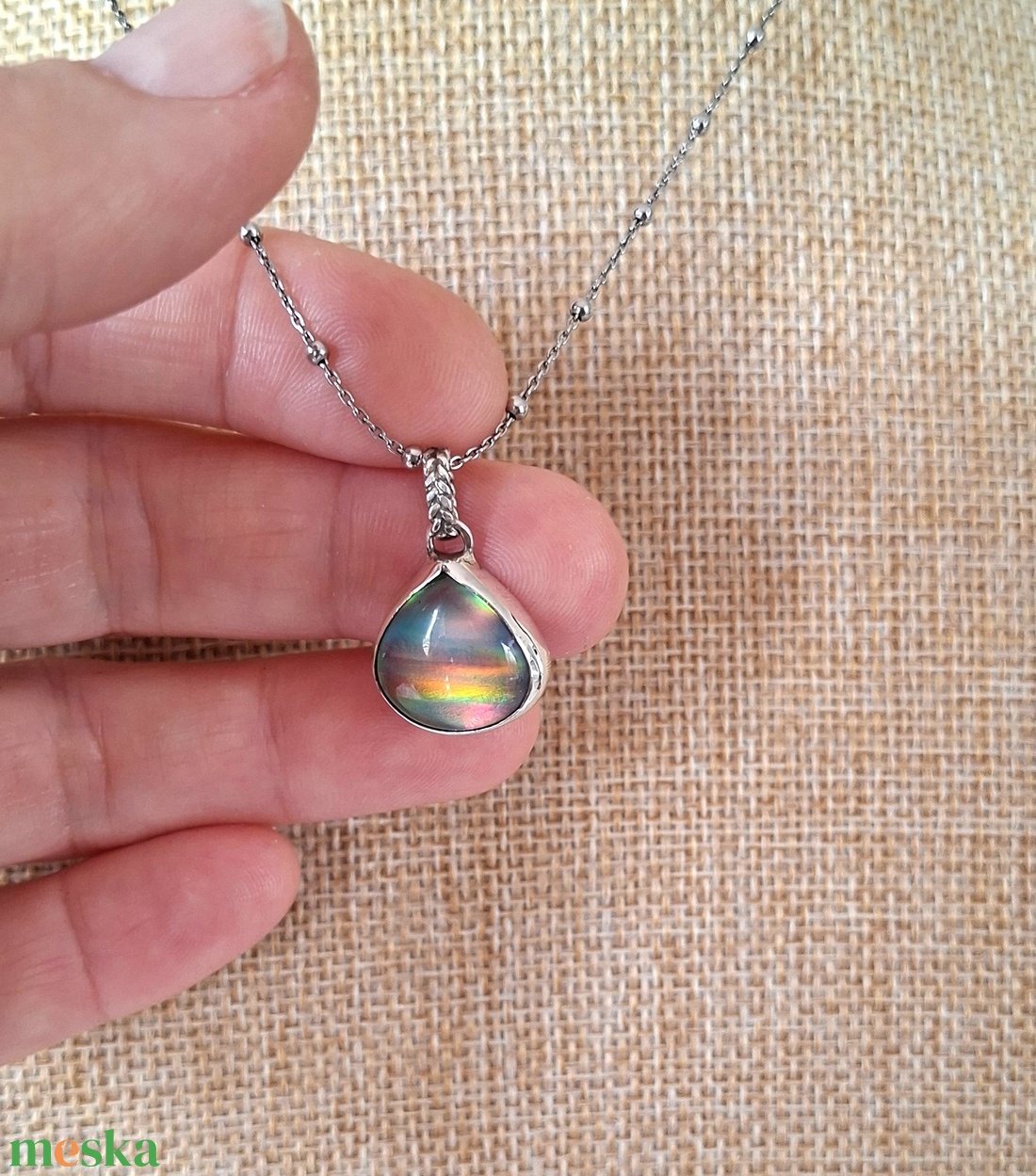 Aurora opál medál  - ékszer - nyaklánc - medál - Meska.hu