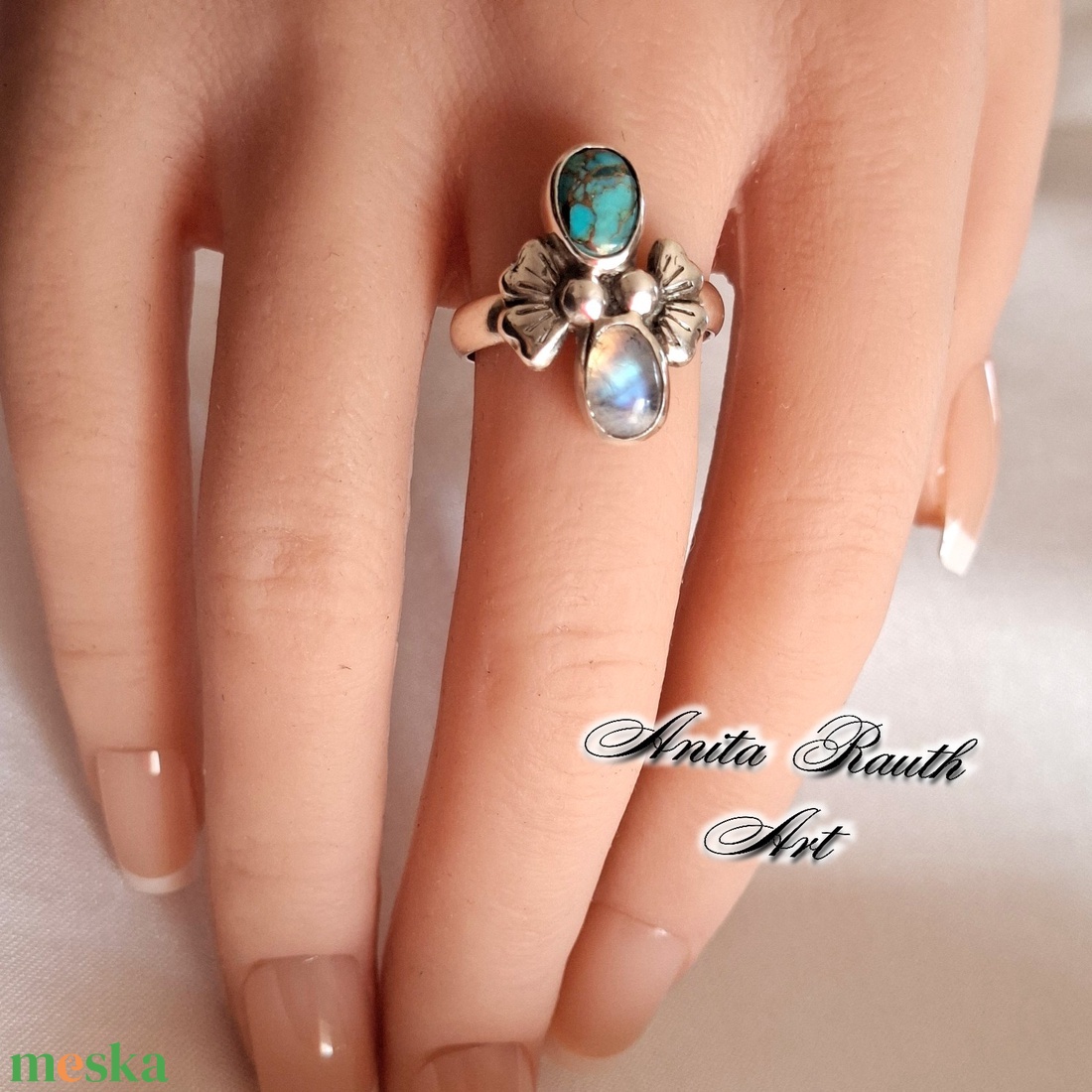 Türkiz-Holdkő gyűrű ezüst virágszirmokkal - ékszer - gyűrű - statement gyűrű - Meska.hu