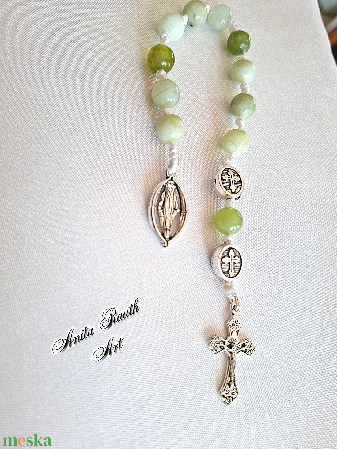 Rózsafüzér jade gyöngyökkel - otthon & életmód - vallás - lánc & füzér - Meska.hu