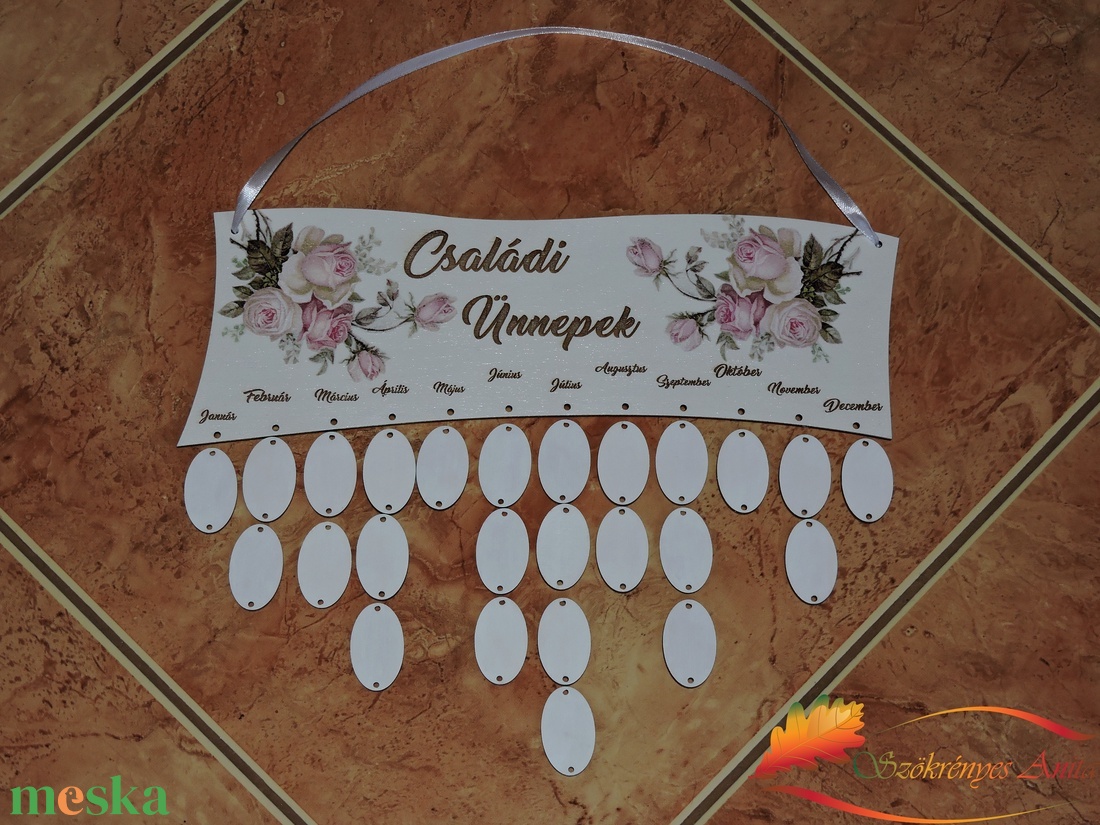 Családi öröknaptár vintage love rose mintával - otthon & életmód - dekoráció - fali és függő dekoráció - falinaptár & öröknaptár - Meska.hu