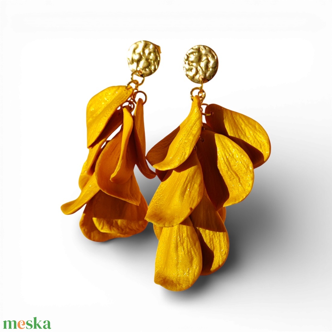 Velvet Symphony fülbevaló Arany - esküvő - ékszer - fülbevaló - Meska.hu